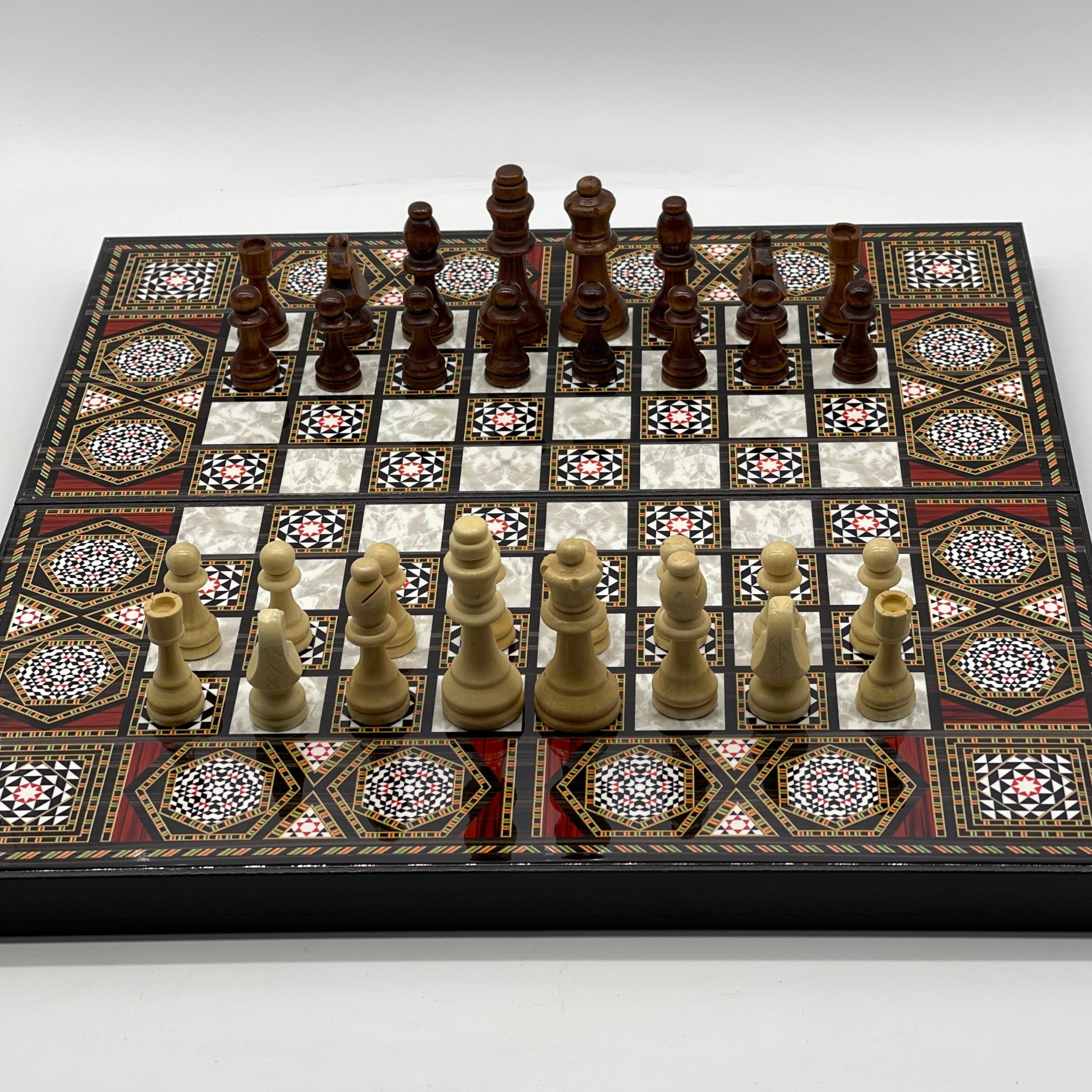 Handmade Mosaic Pattern Backgammon Set With Wooden Chess Pieces