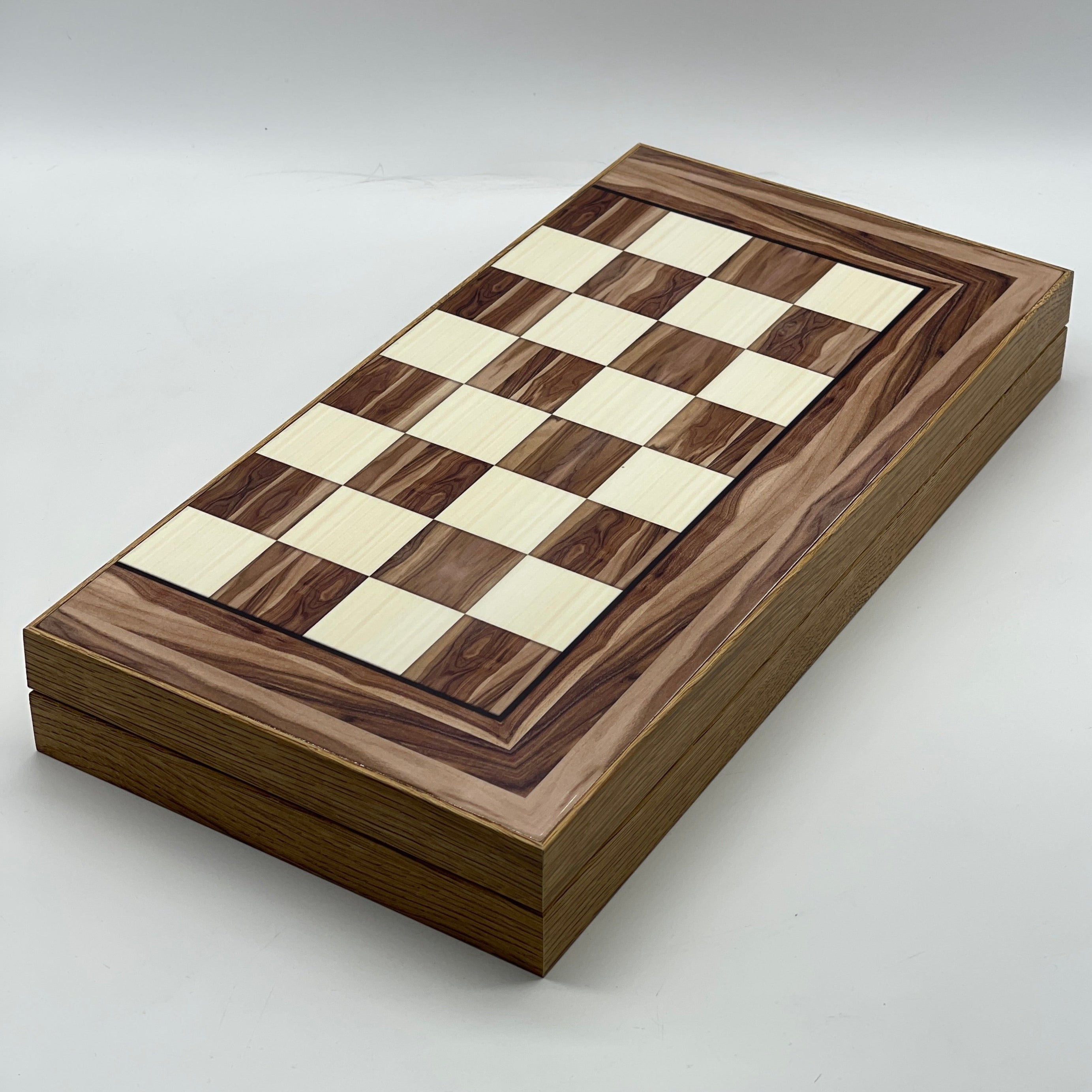 Handmade Brown Pattern Backgammon Set And Classic Wooden Chess Pieces