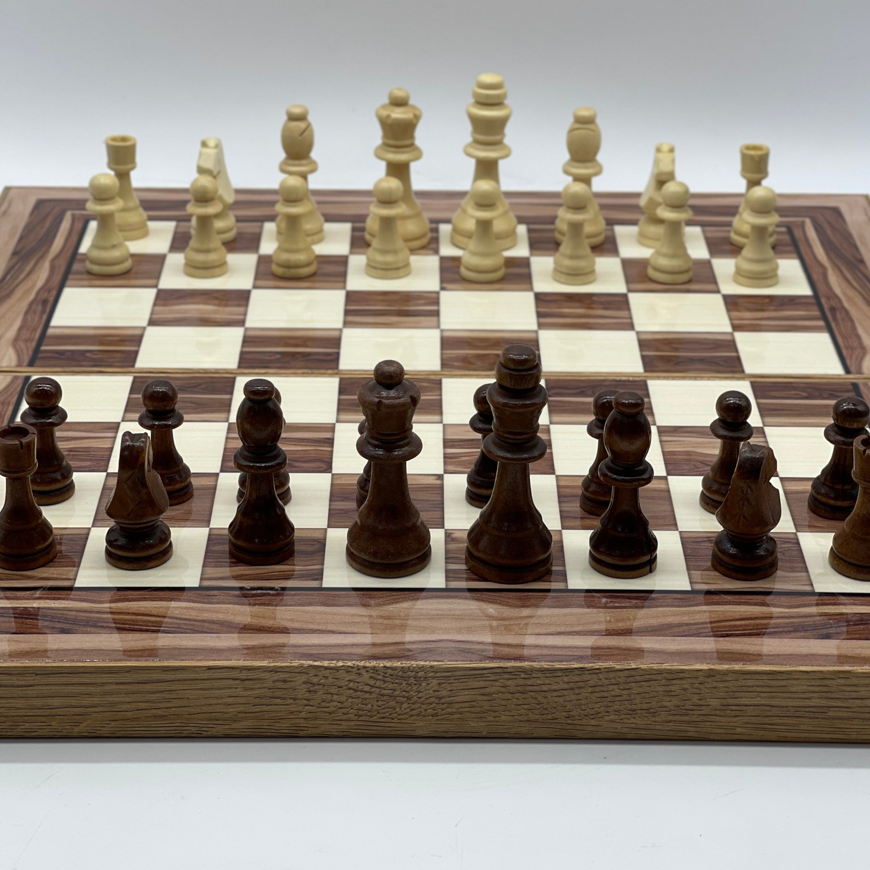 Handmade Brown Pattern Backgammon Set And Classic Wooden Chess Pieces