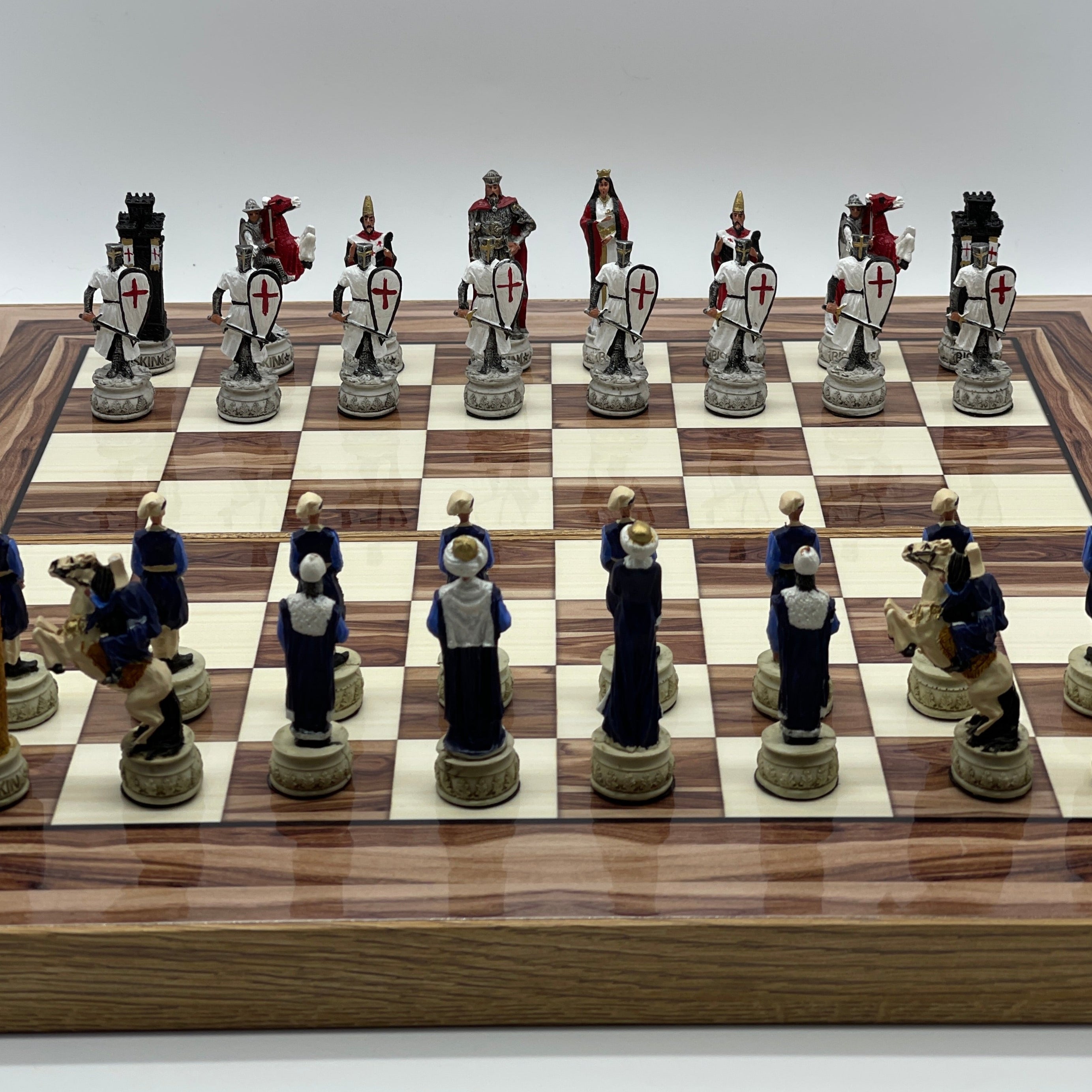 Handmade Brown Pattern Backgammon Set and Polyester Crusaders Chess Pieces