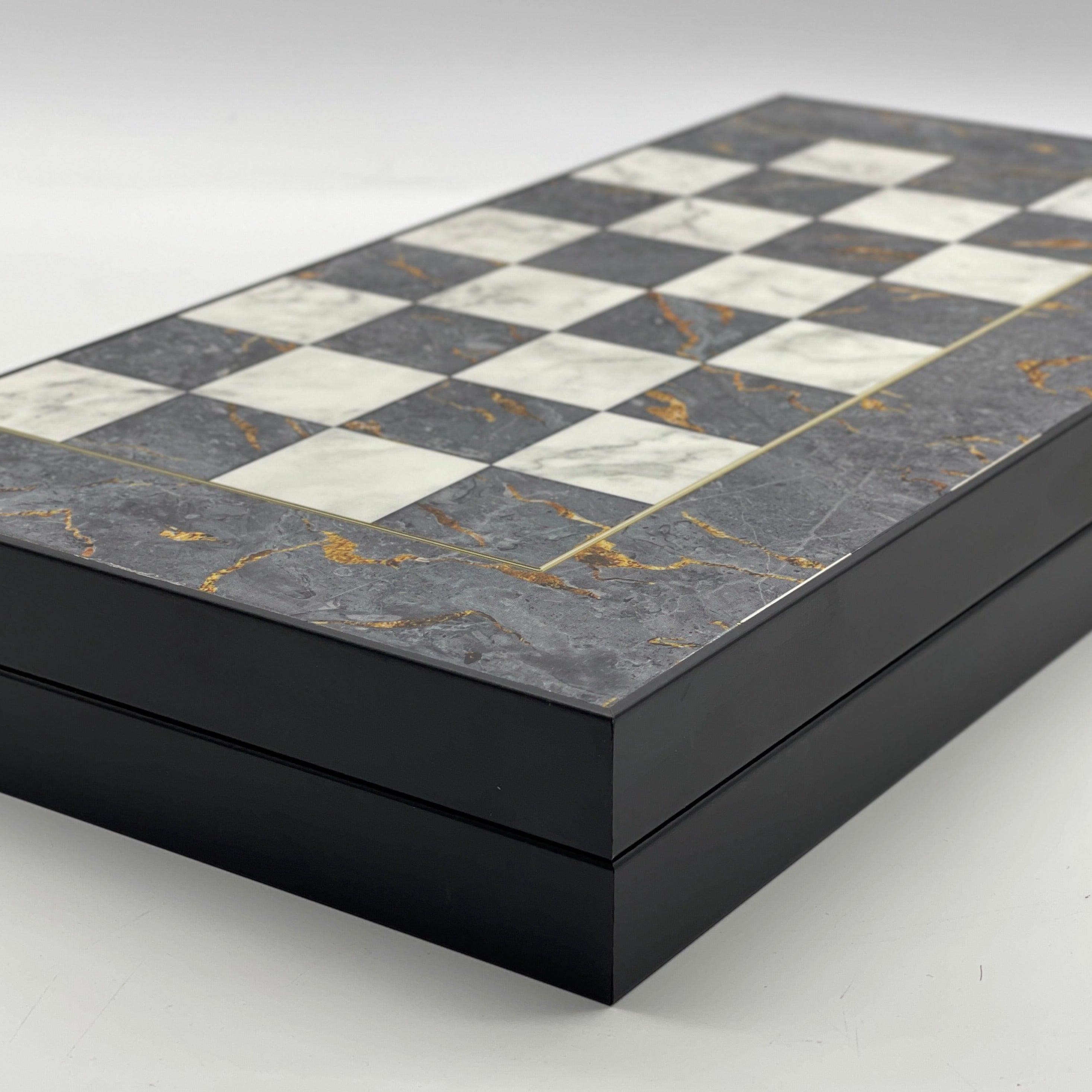 Handmade Gray Pattern Backgammon Set With Polyester Crusaders Chess Pieces