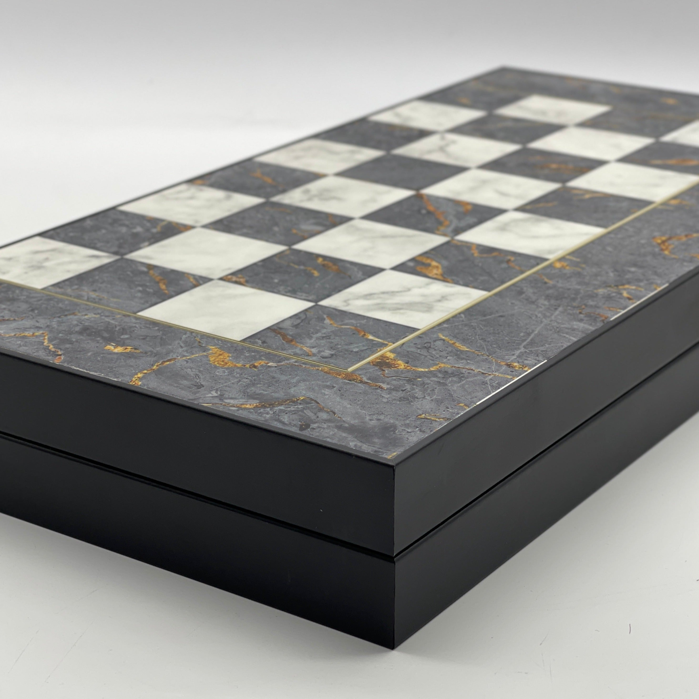 Handmade Gray Pattern Backgammon Set With Polyester Crusaders Chess Pieces