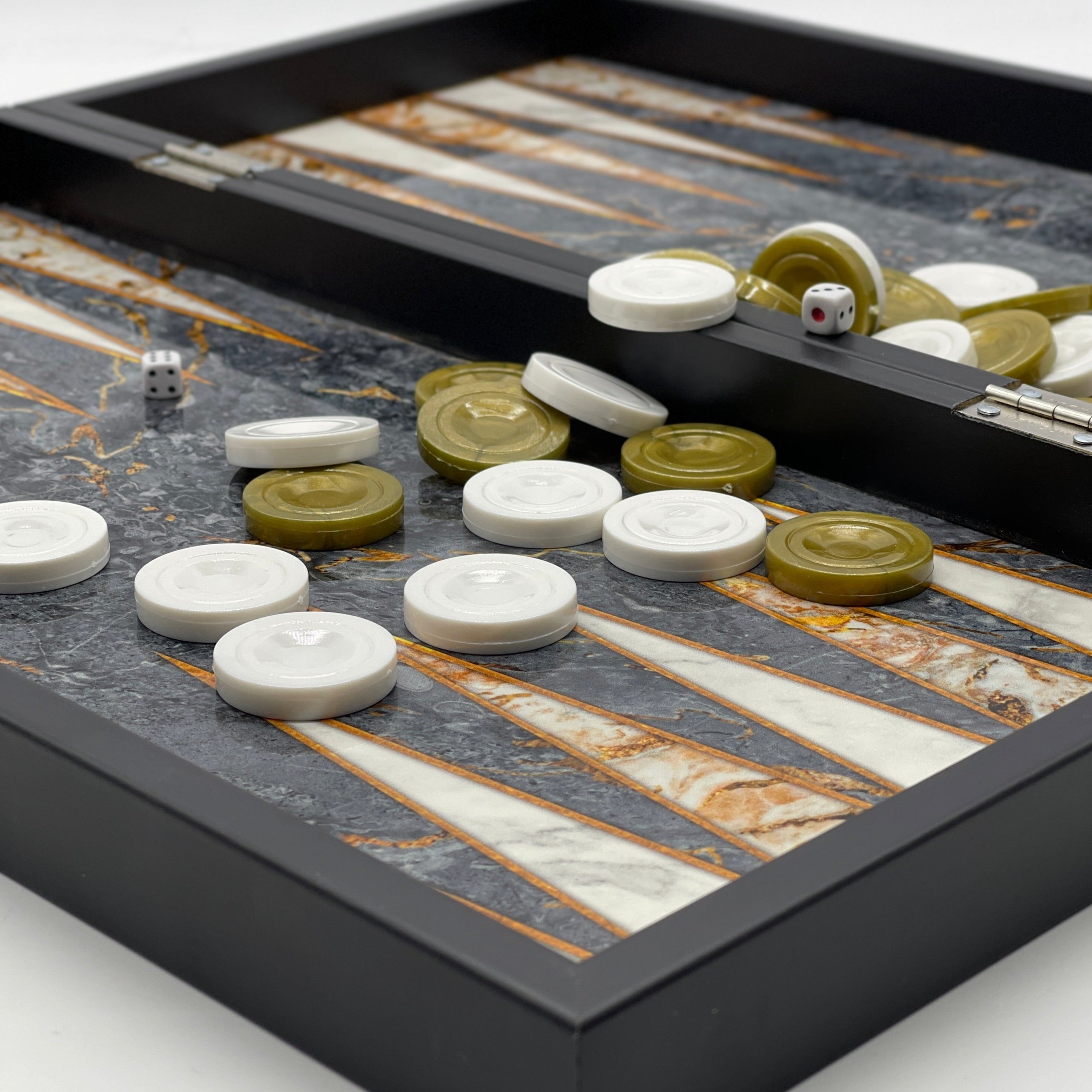 Handmade Gray Pattern Backgammon Set With Polyester Camelot Chess Pieces