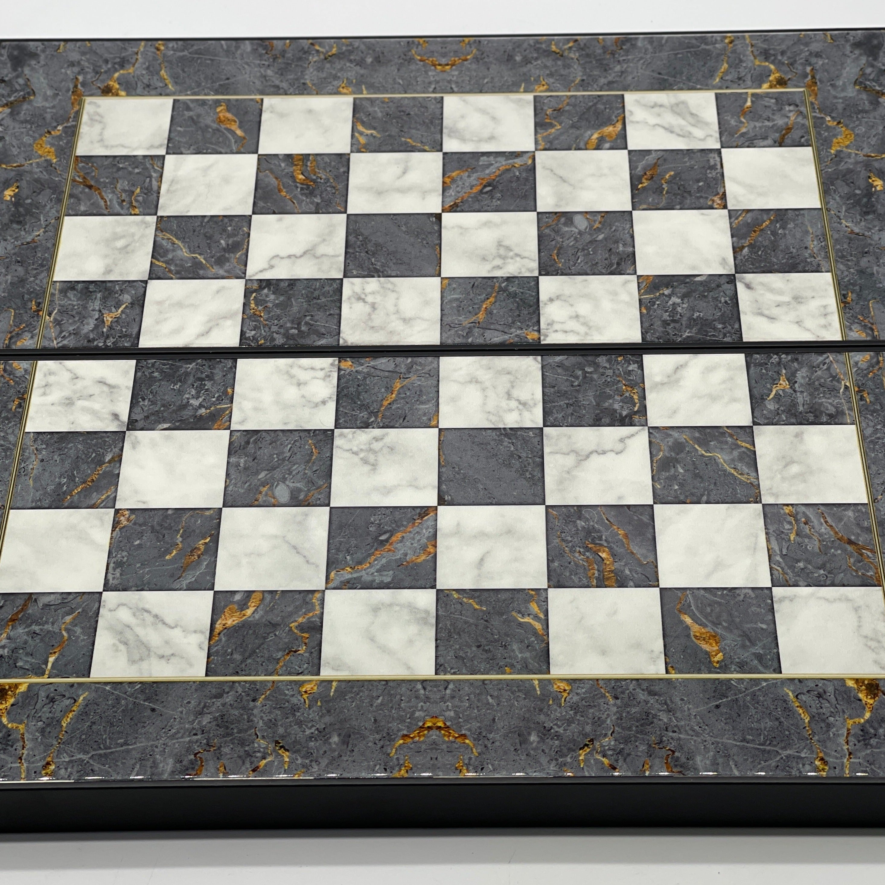 Handmade Gray Pattern Backgammon Set With Polyester Crusaders Chess Pieces