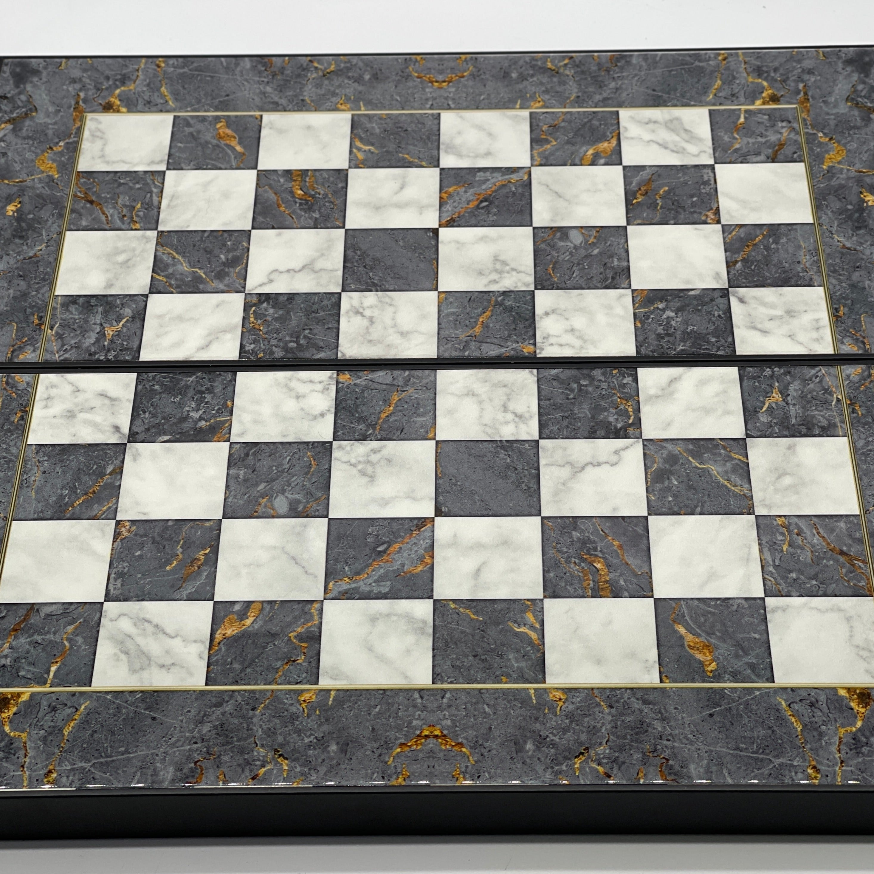 Handmade Gray Pattern Backgammon Set With Polyester Camelot Chess Pieces