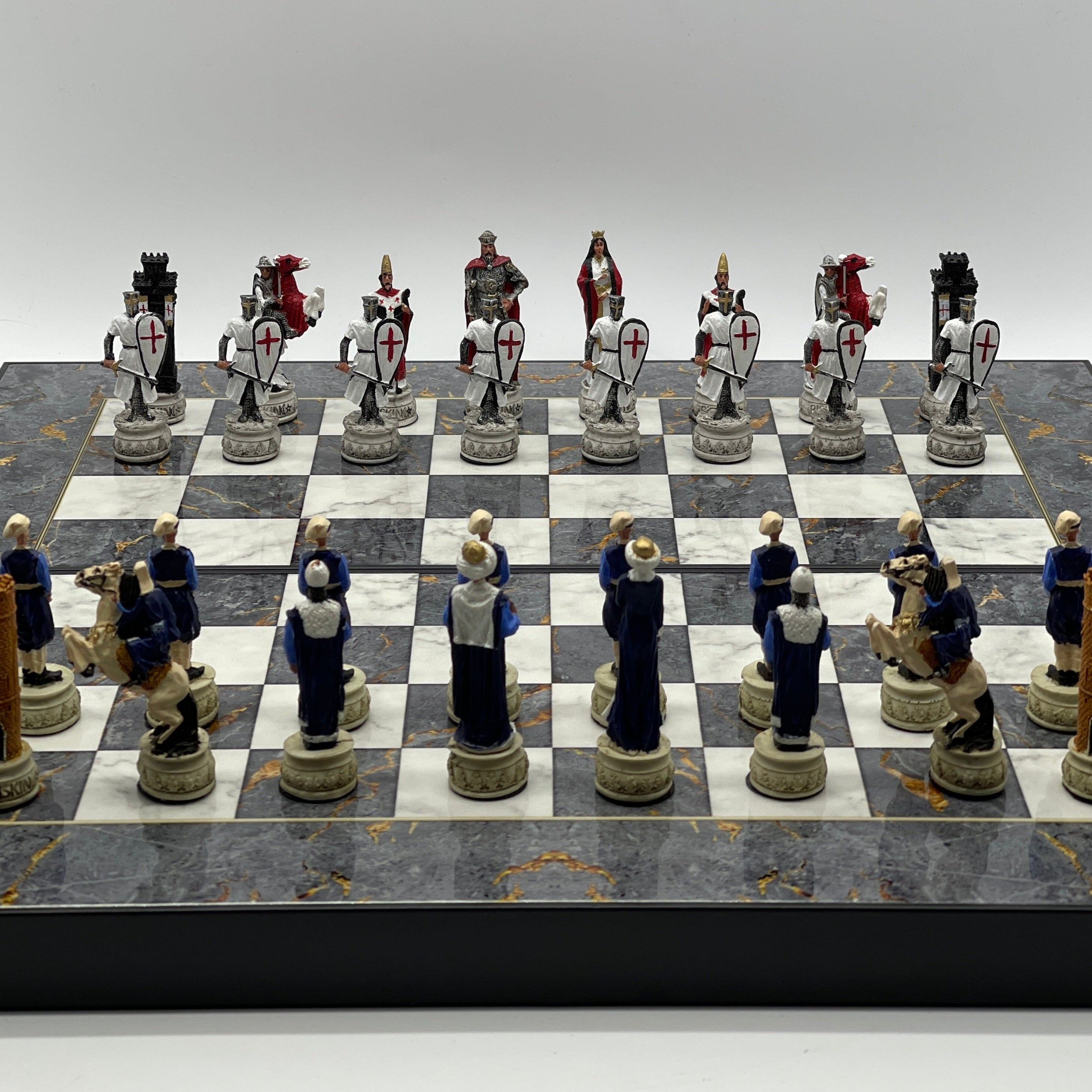 Handmade Gray Pattern Backgammon Set With Polyester Crusaders Chess Pieces