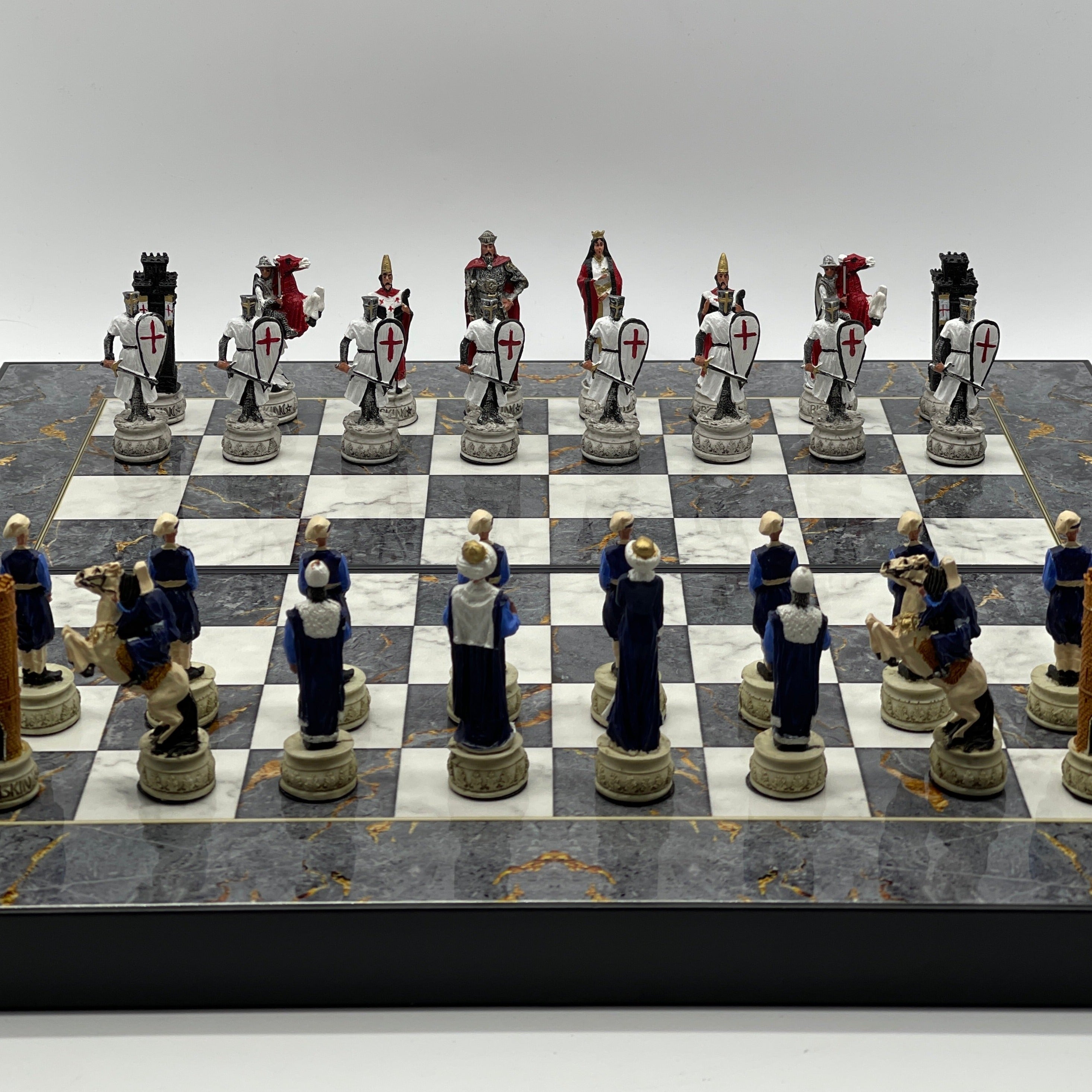 Handmade Gray Pattern Backgammon Set With Polyester Crusaders Chess Pieces