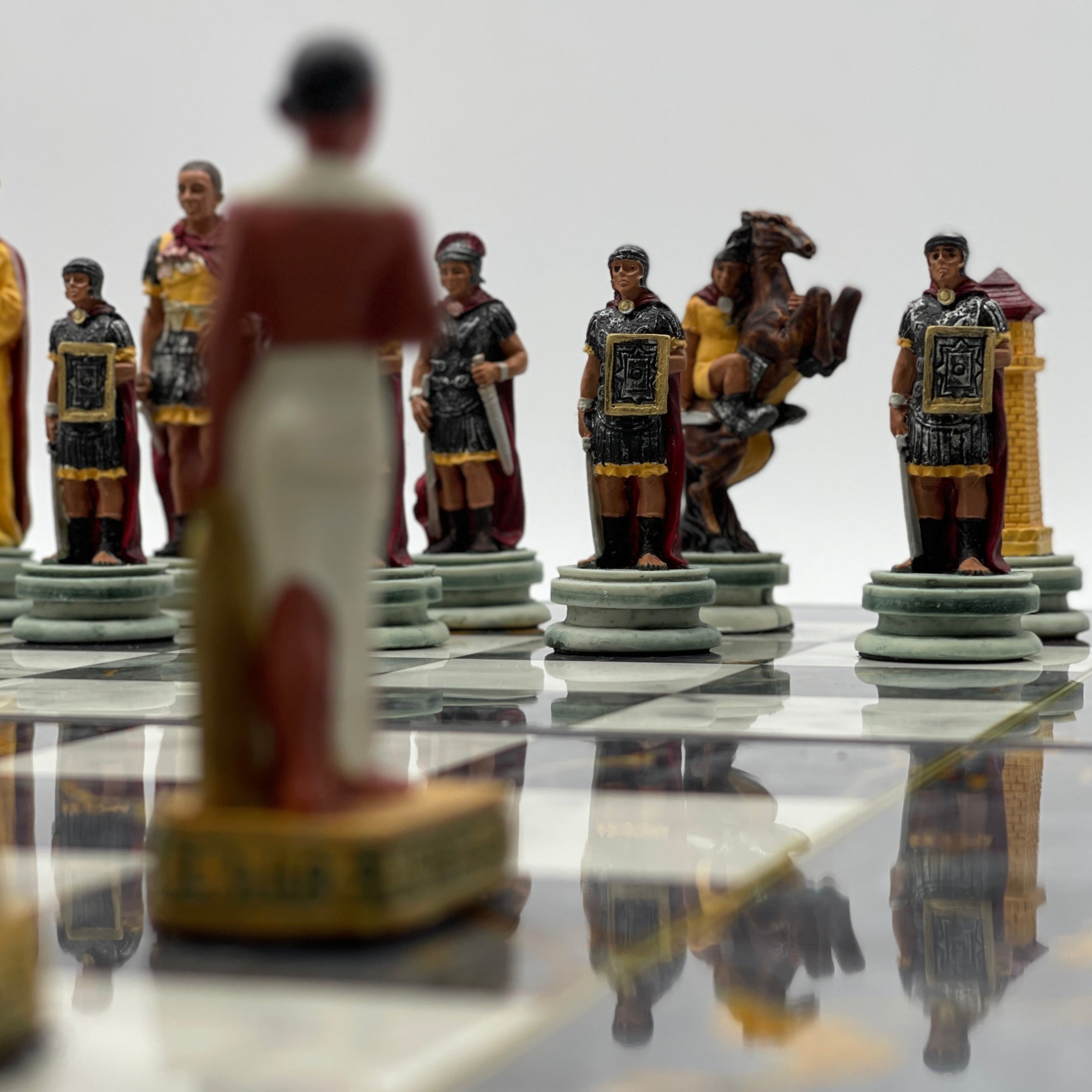 Handmade Gray Pattern Backgammon Set With Polyester Egyptian Chess Pieces