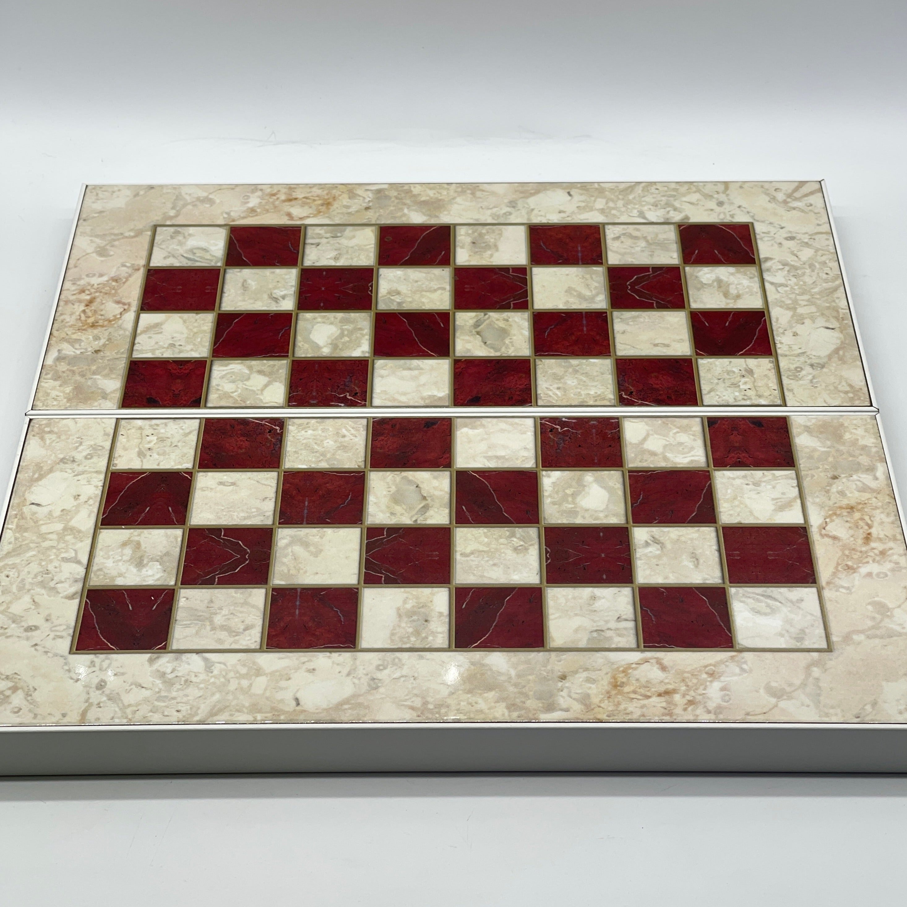 Handmade Red Pattern Backgammon Set With Crusaders Chess Pieces