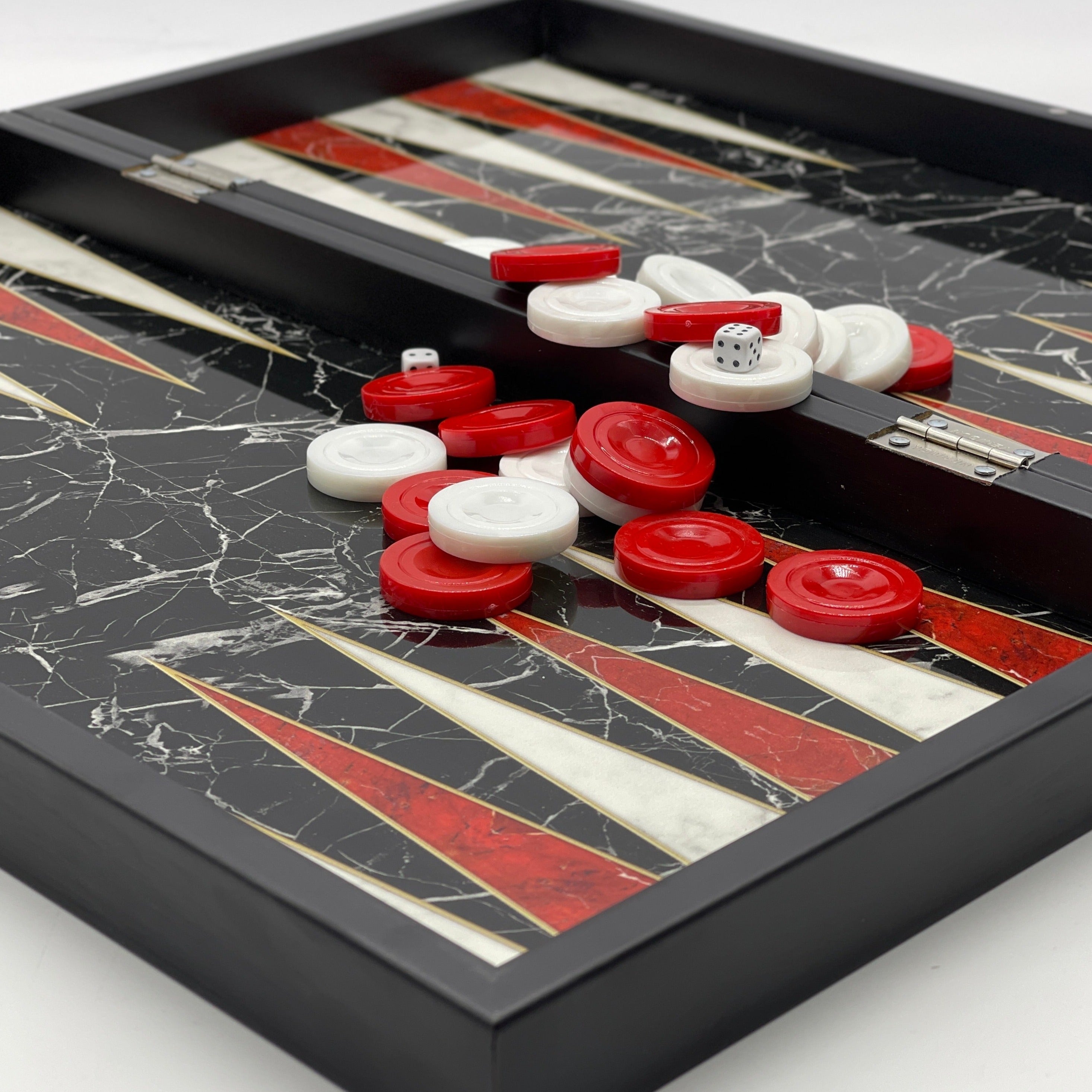 Handmade Black Marble Pattern Backgammon Set With Crusaders Chess Pieces