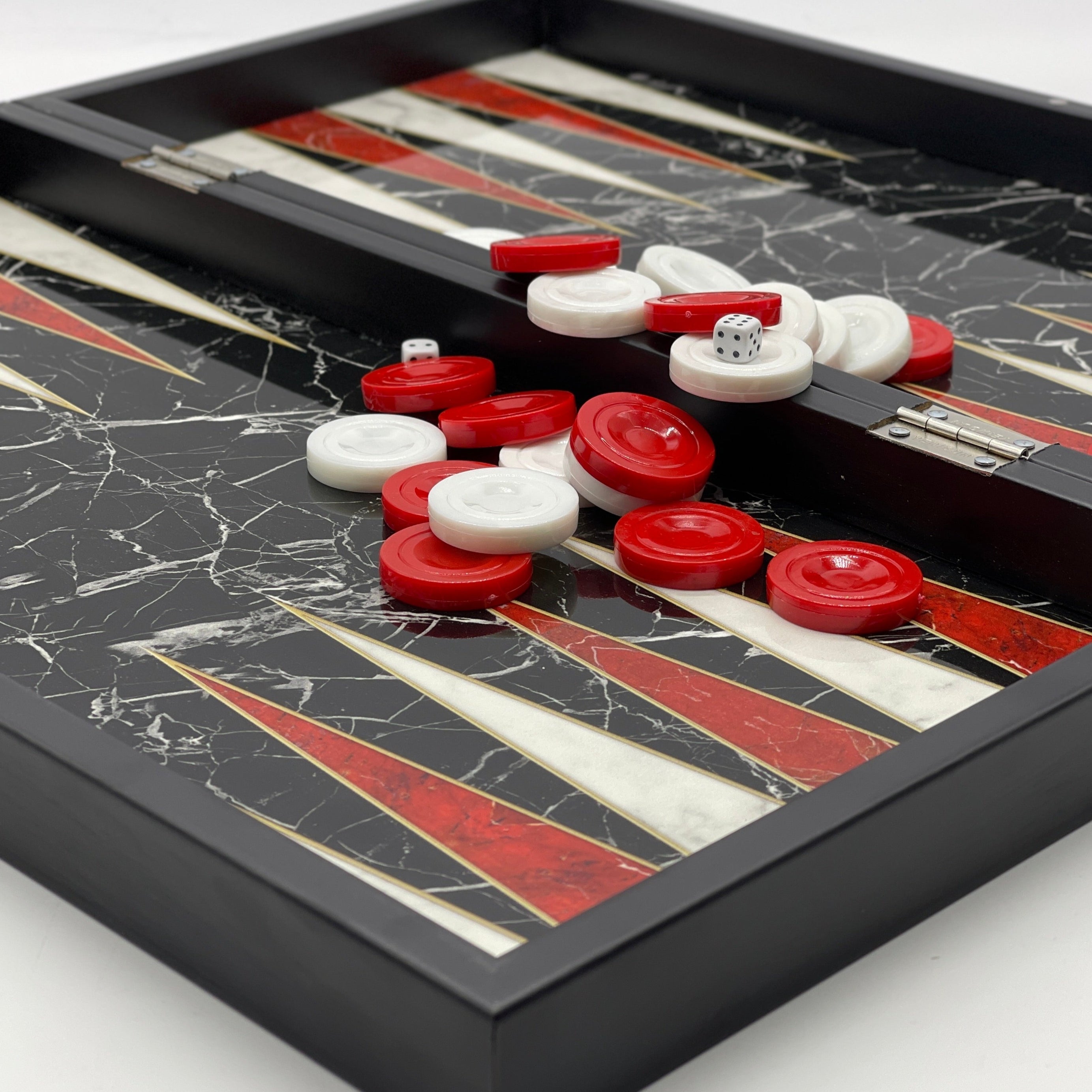 Handmade Black Marble Pattern Backgammon Set With Crusaders Chess Pieces