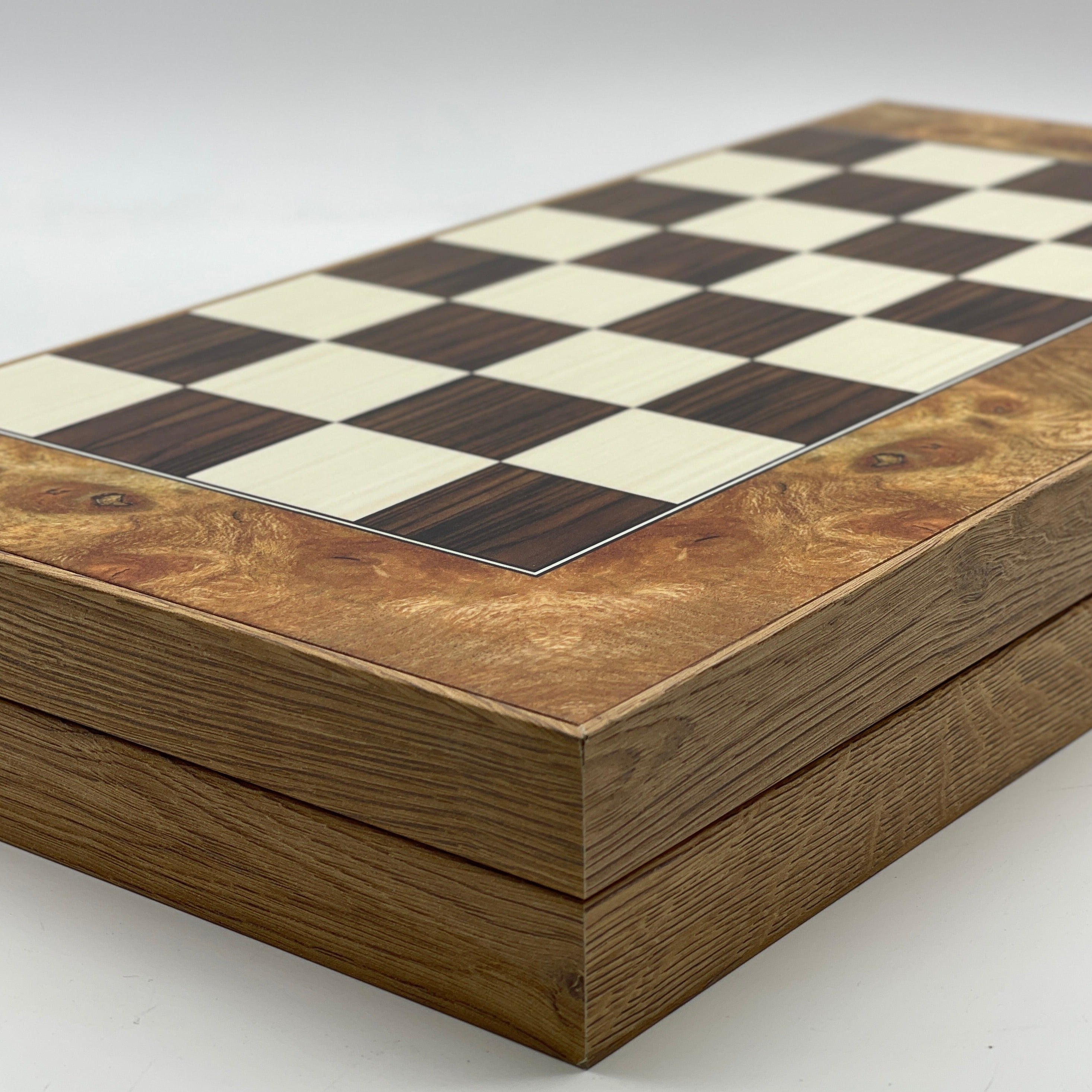 Handmade Walnut Pattern Backgammon Set With Polyester Zombies Chess Pieces