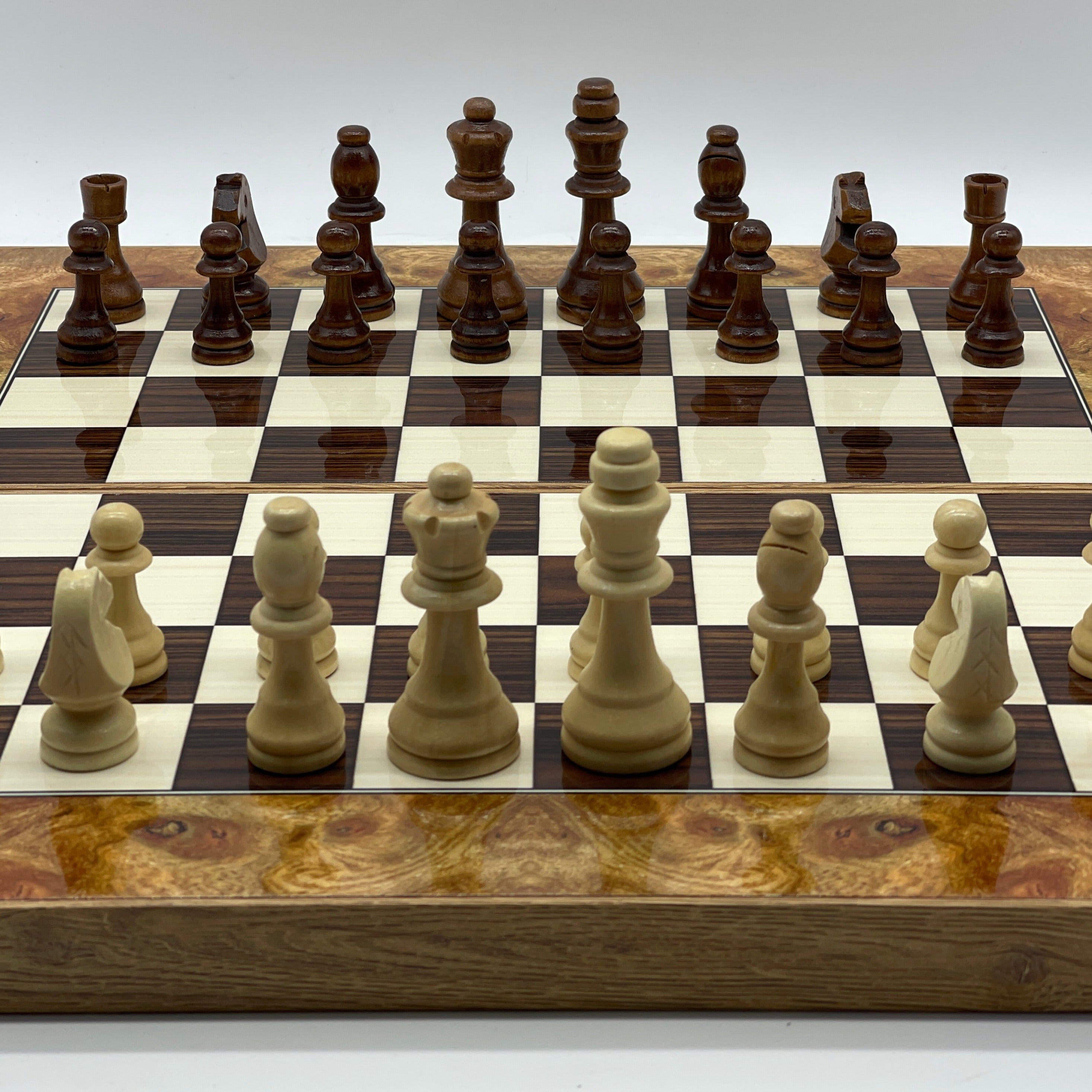 Handmade Walnut Pattern Backgammon Set With Wooden Chess Pieces