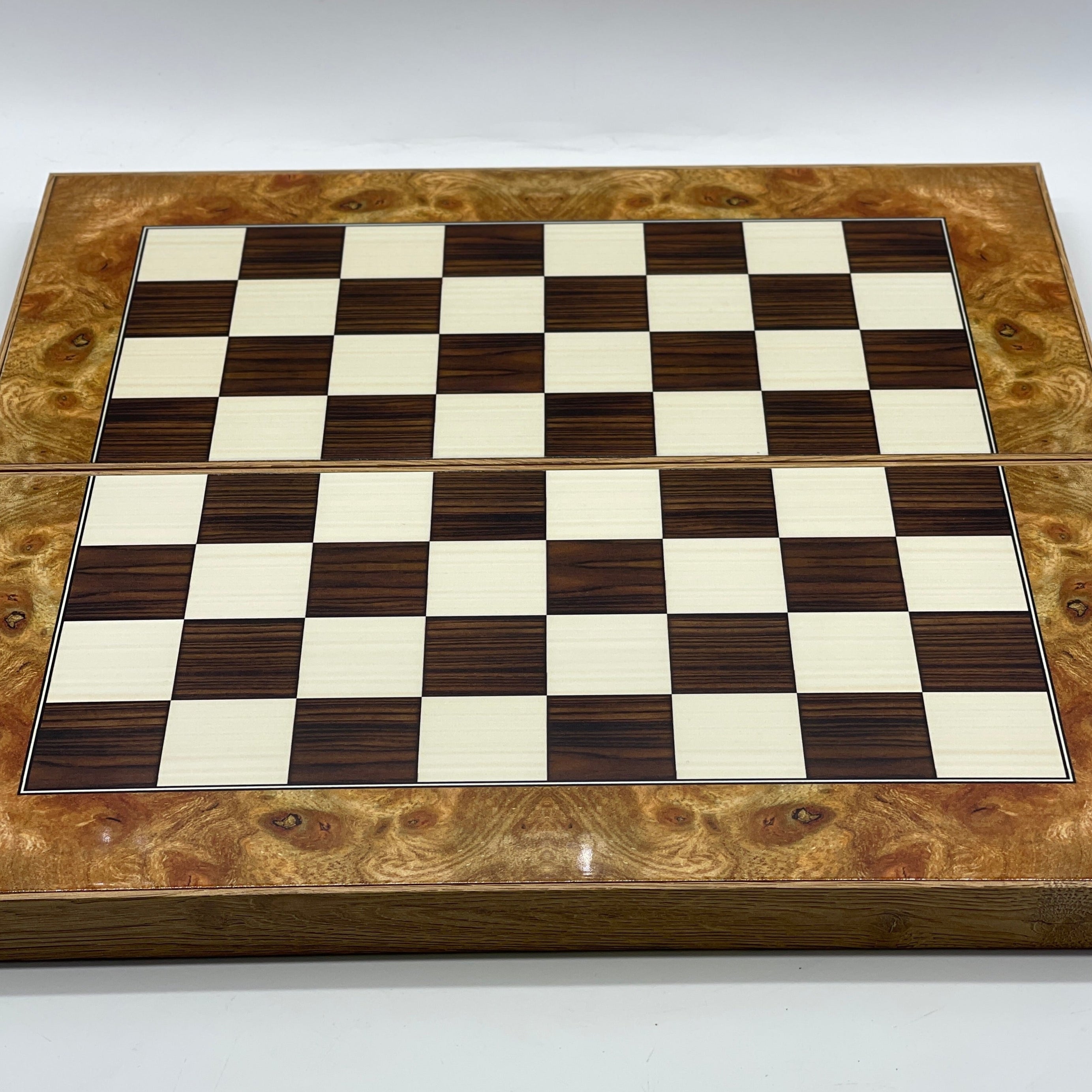 Handmade Walnut Pattern Backgammon Set with Polyester Crusaders Chess Pieces