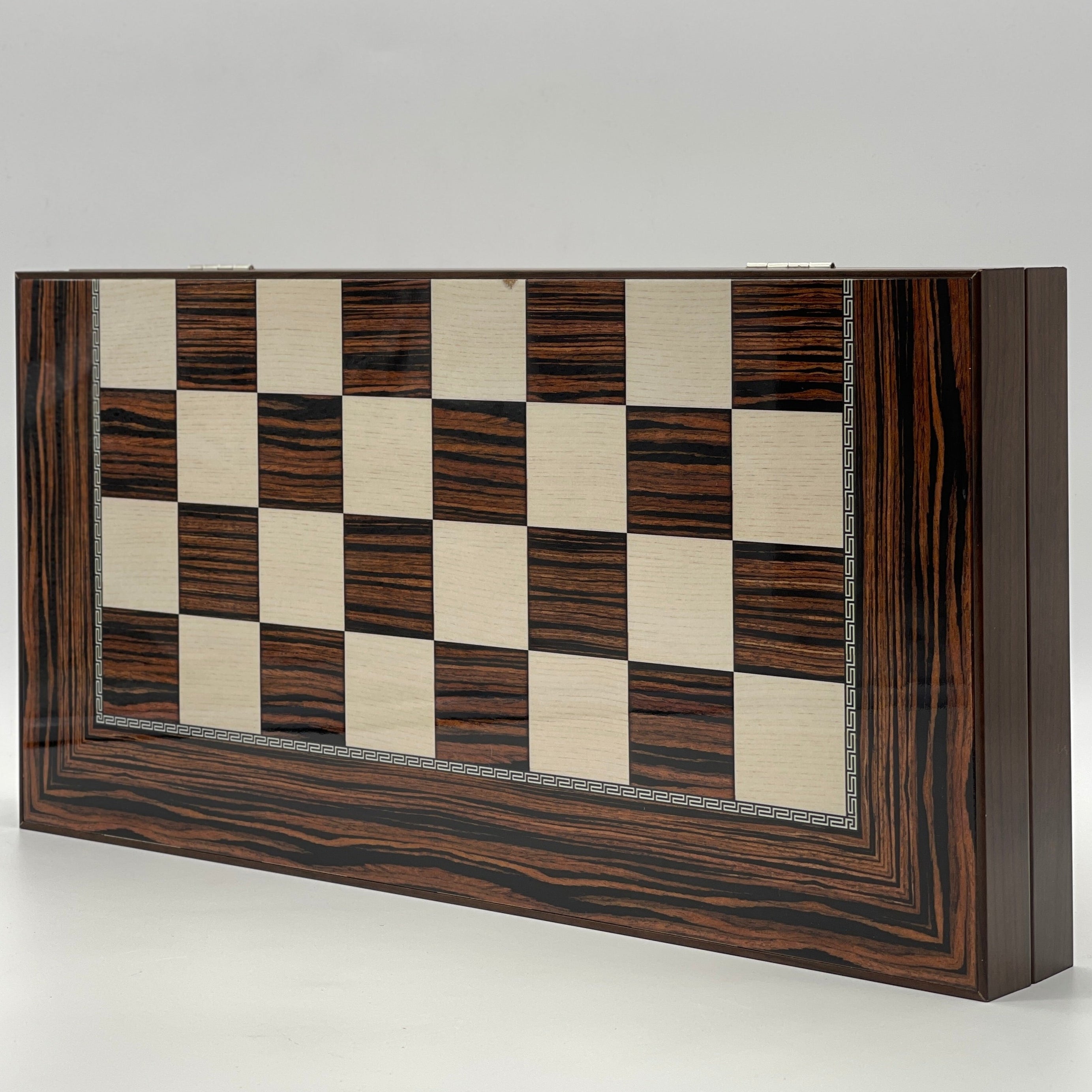 Handmade Dark Brown Pattern Backgammon Set With Crusaders Chess Pieces