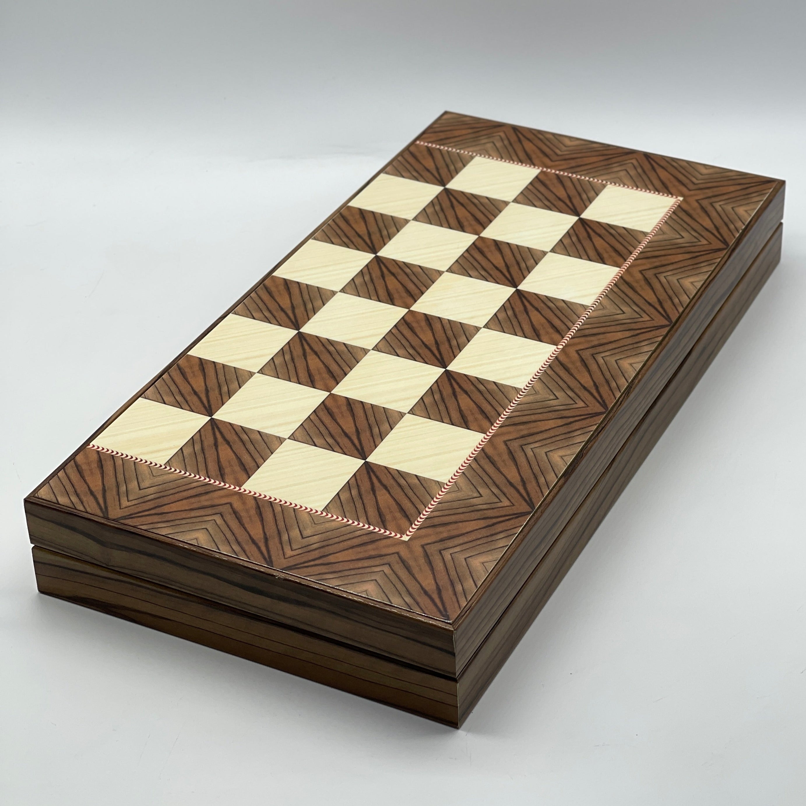 Handmade Brown Pattern Backgammon Set With Polyester Crusaders Chess Pieces
