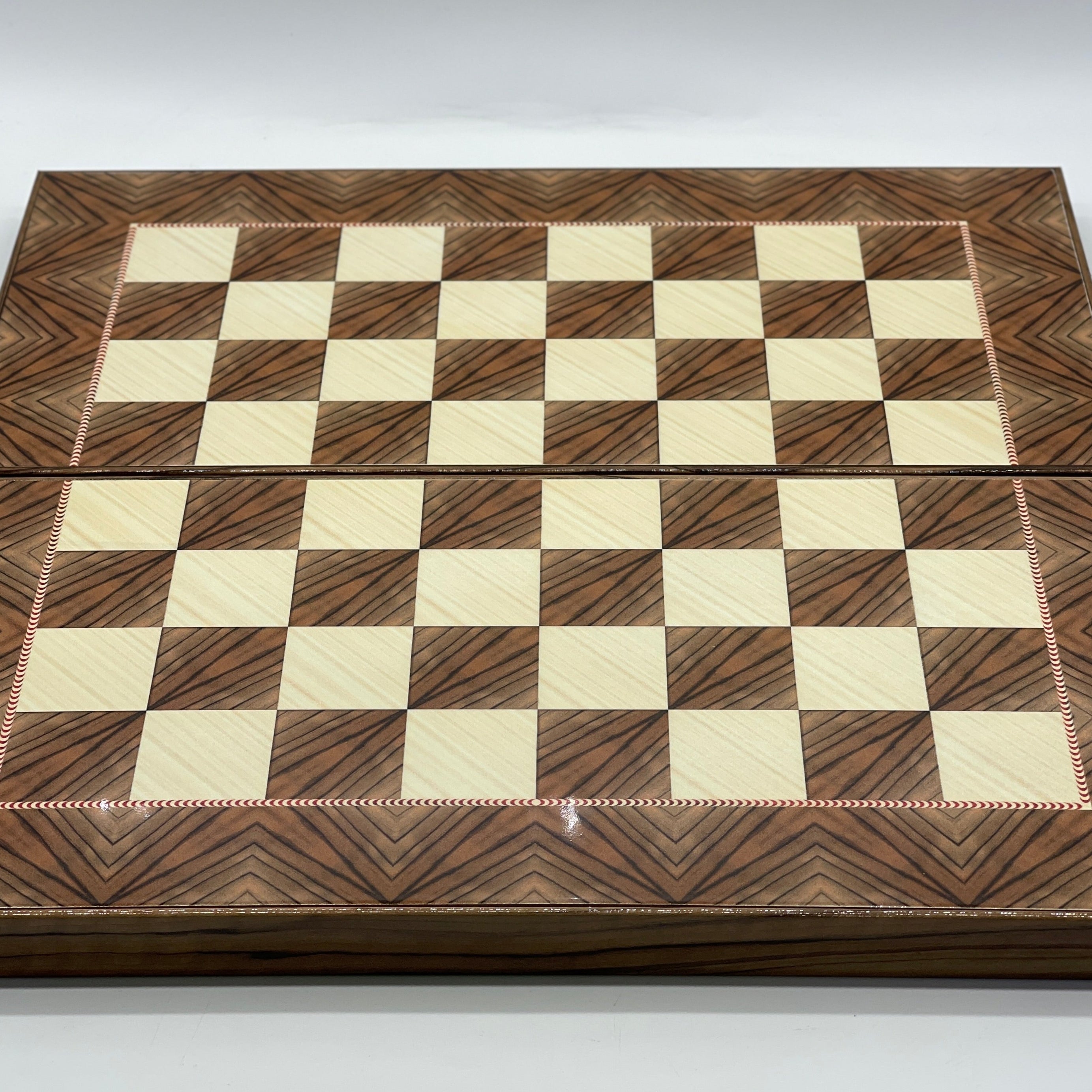 Handmade Brown Pattern Backgammon Set With Polyester Crusaders Chess Pieces
