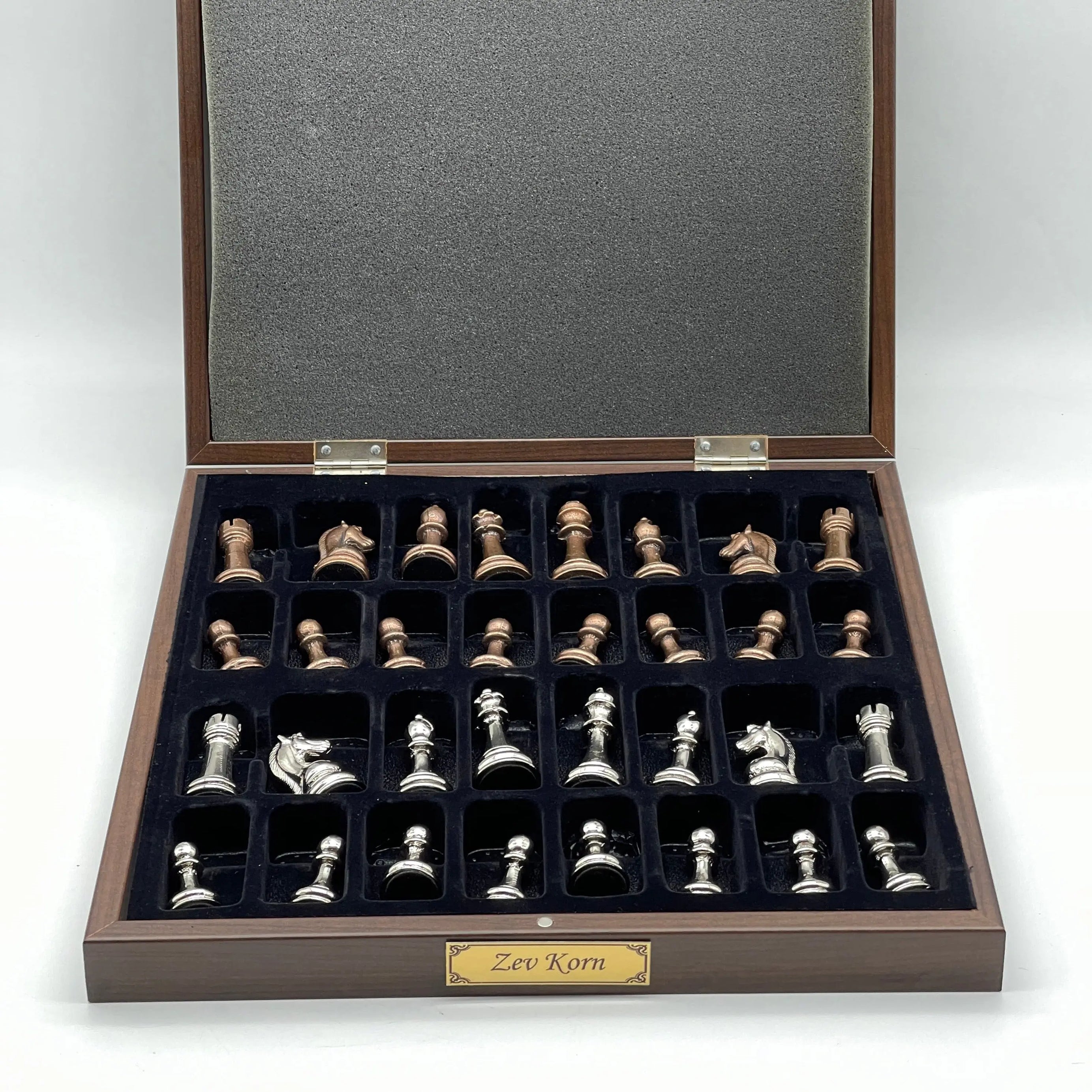 VIP Walnut Patterned Wooden Folding Chess Set With Pegasus Metal Chess Pieces