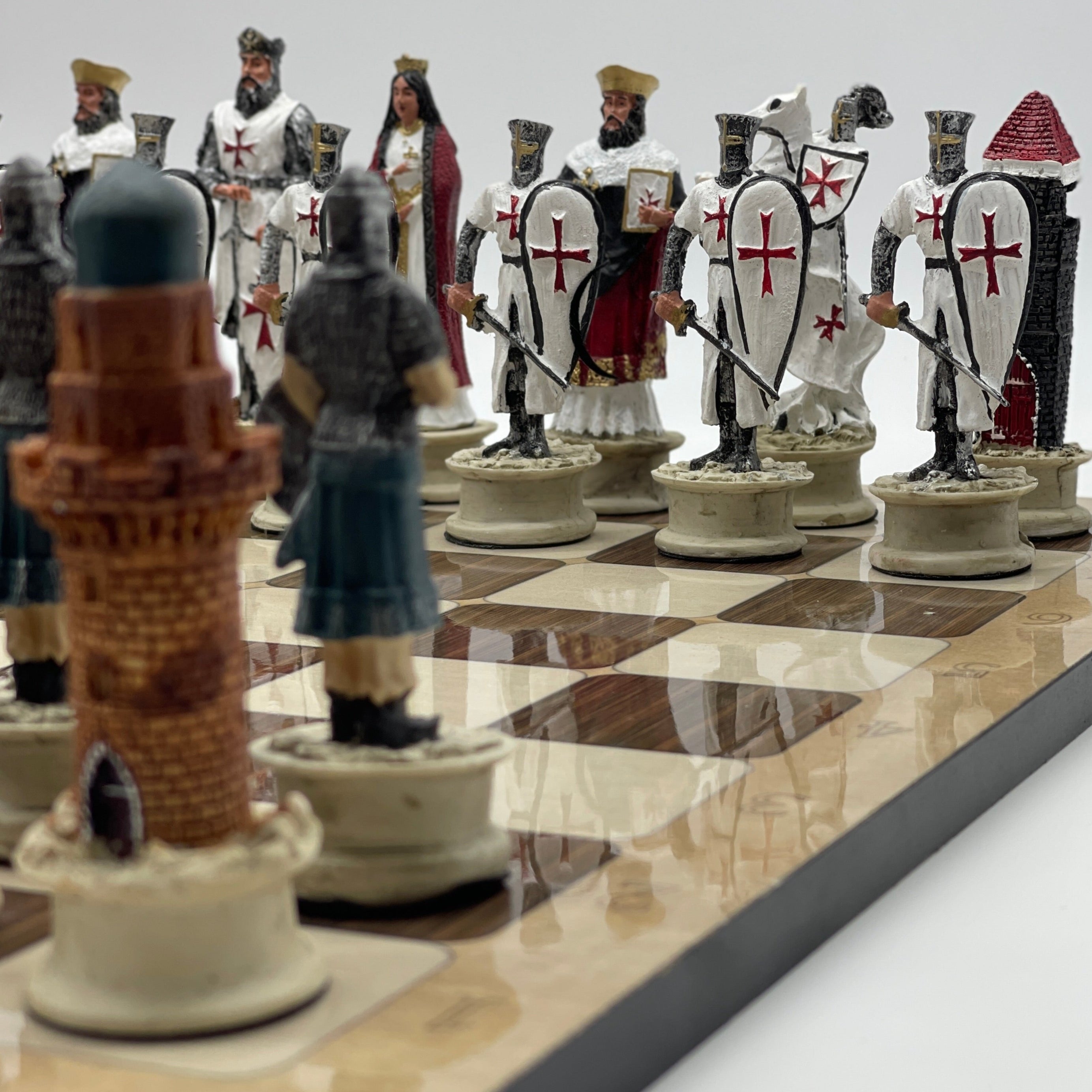 16.5" Brown Marble Pattern Chess Board With Polyester Chess Pieces