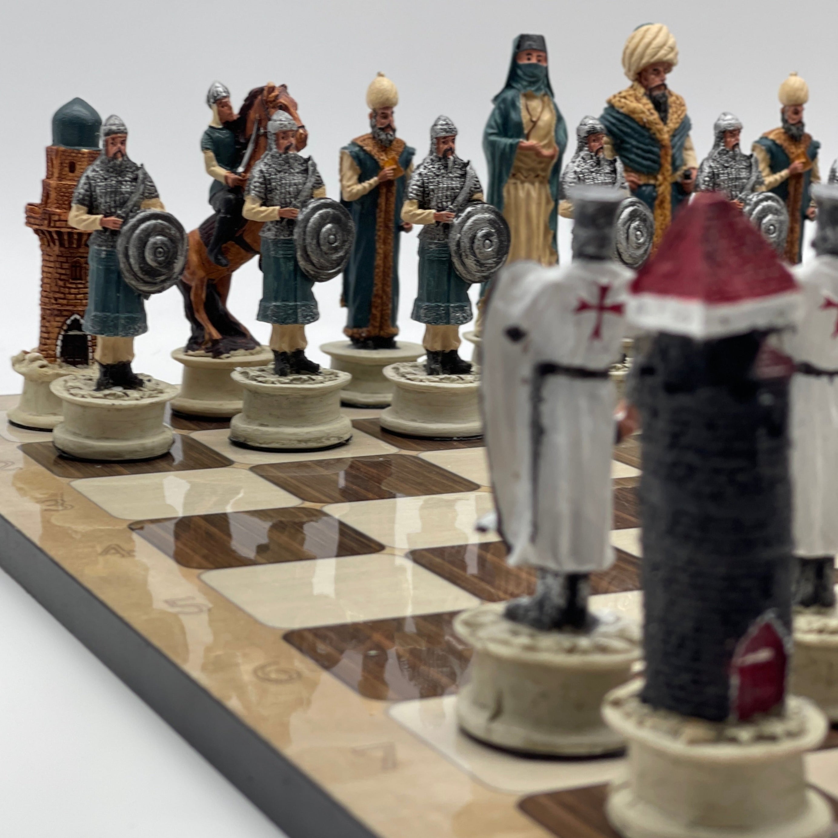 16.5" Brown Marble Pattern Chess Board With Polyester Chess Pieces