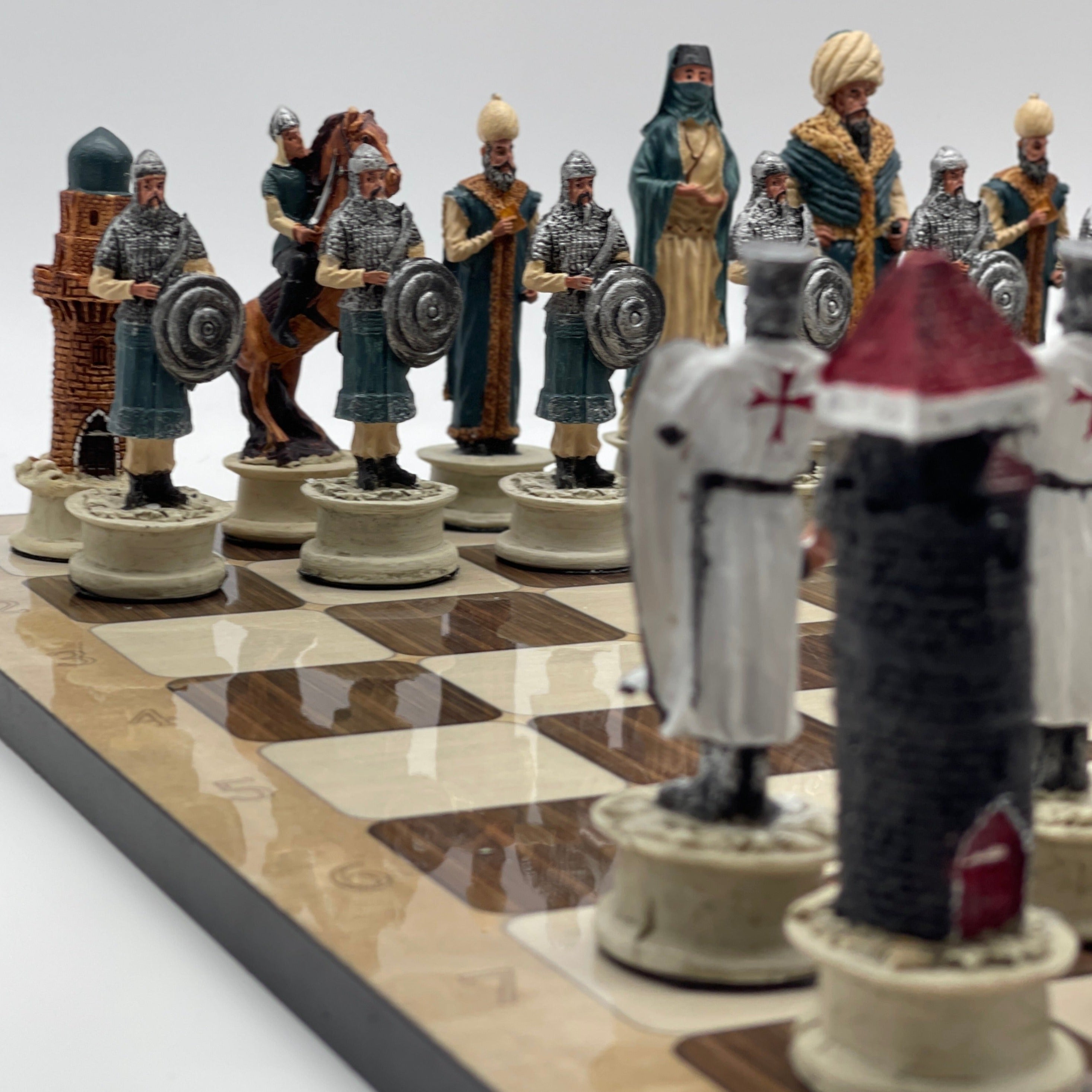 16.5" Brown Marble Pattern Chess Board With Polyester Chess Pieces