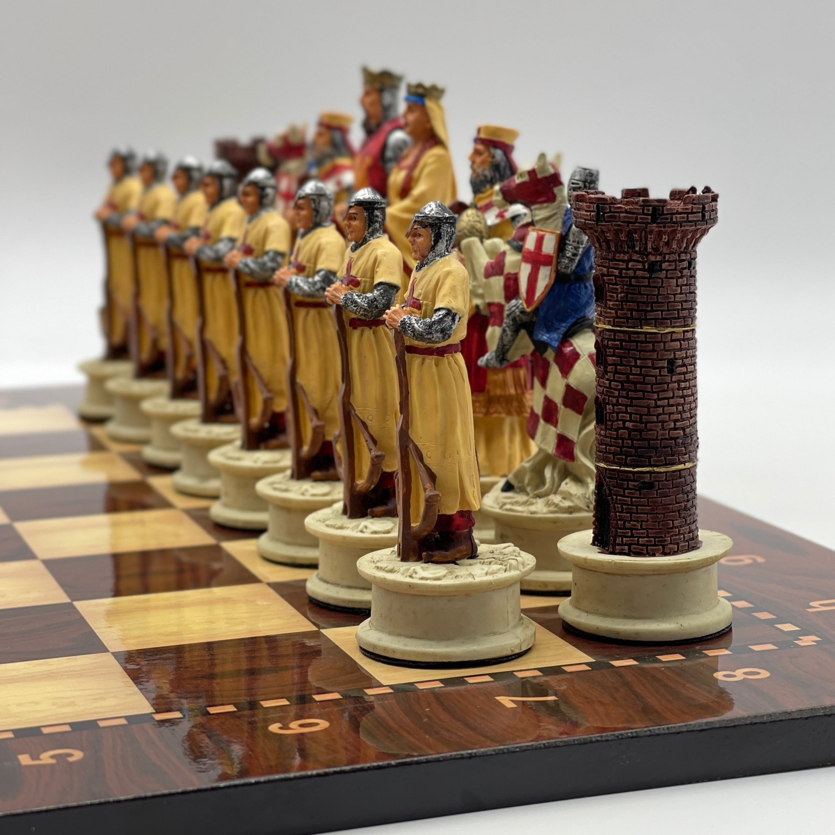 Large Walnut Marble Pattern Chess Board With Crusaders Polyester Chess Pieces