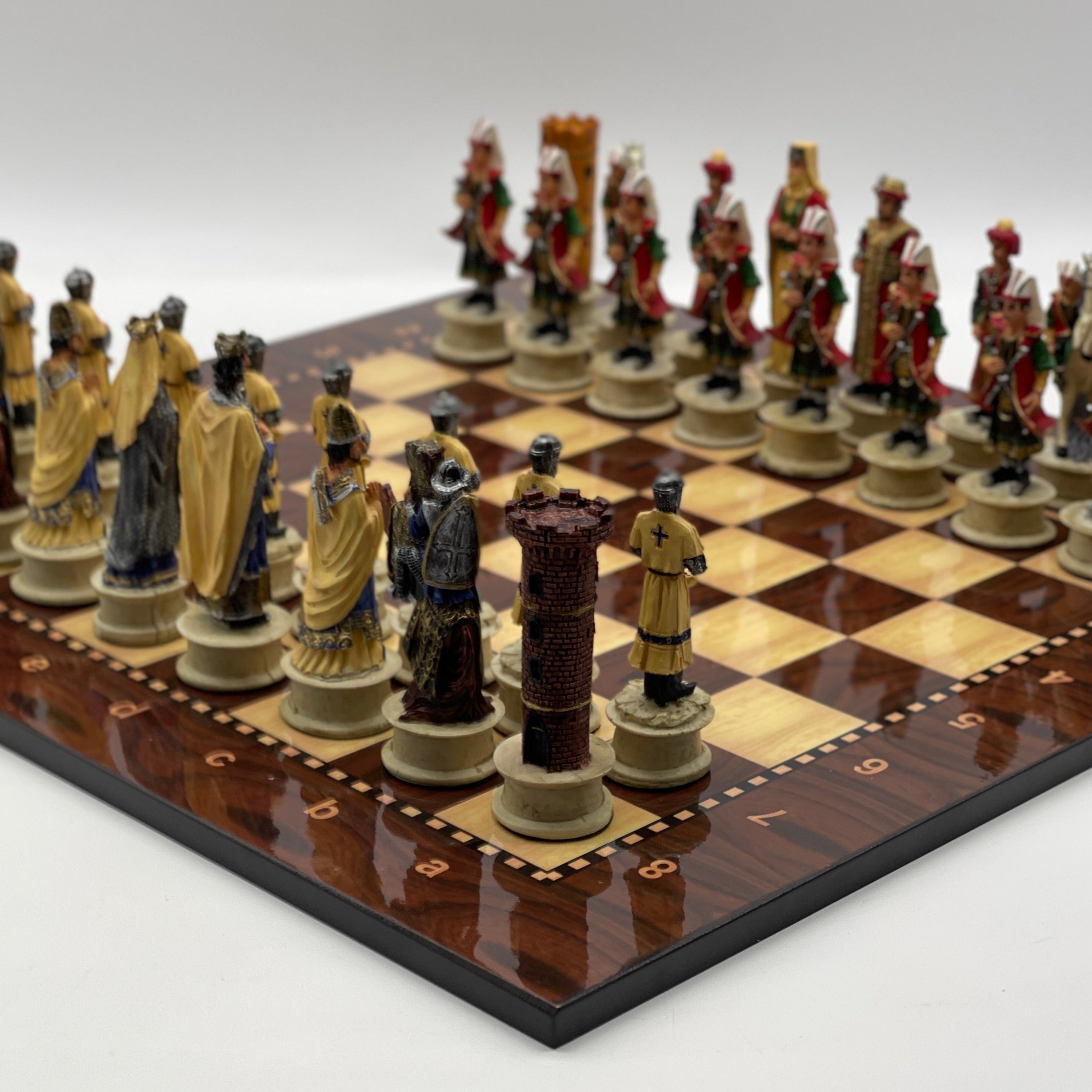 Large Walnut Marble Pattern Chess Board With Romans Polyester Chess Pieces