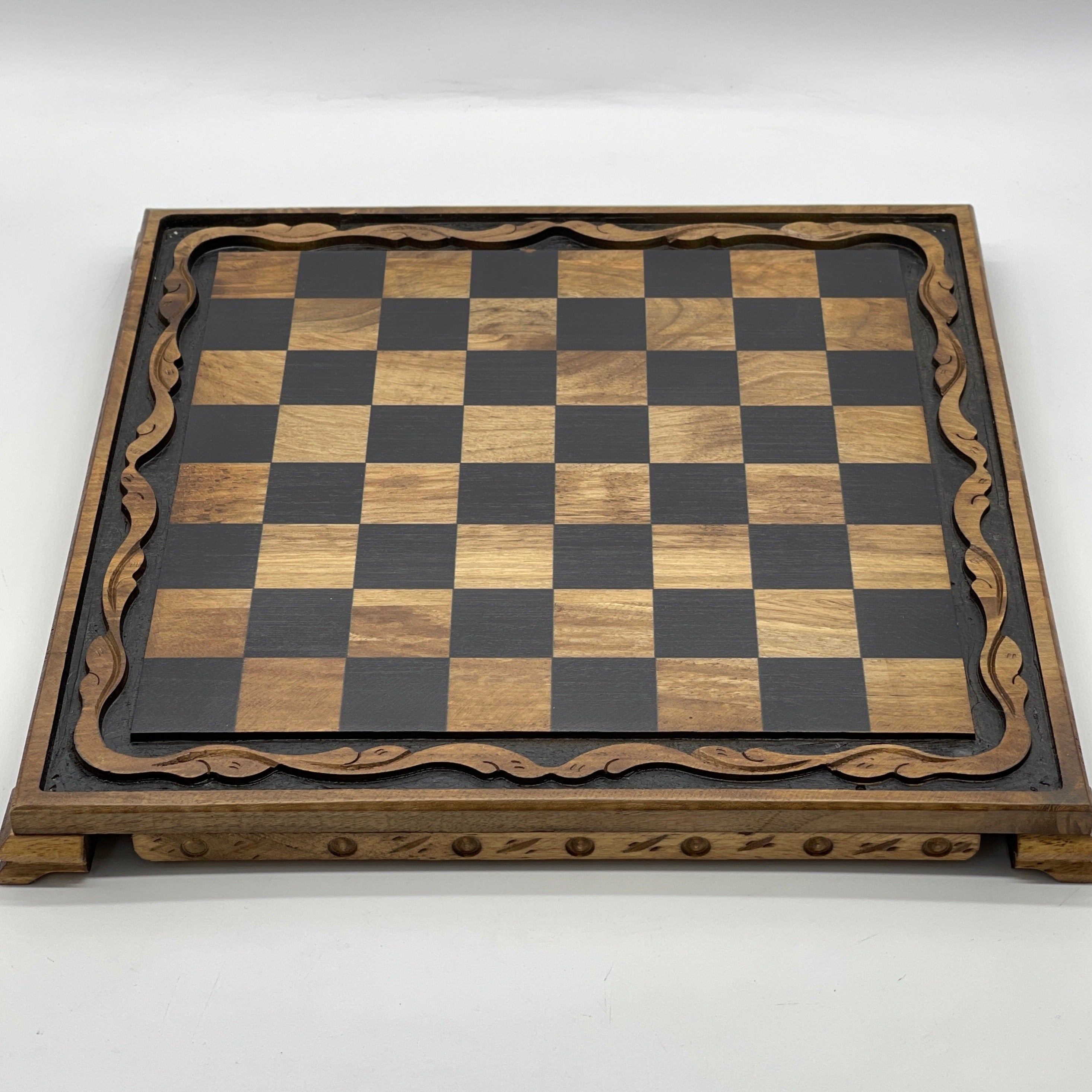 Handmade Wooden Chess Set With Large Crusaders Polyester Chess Pieces