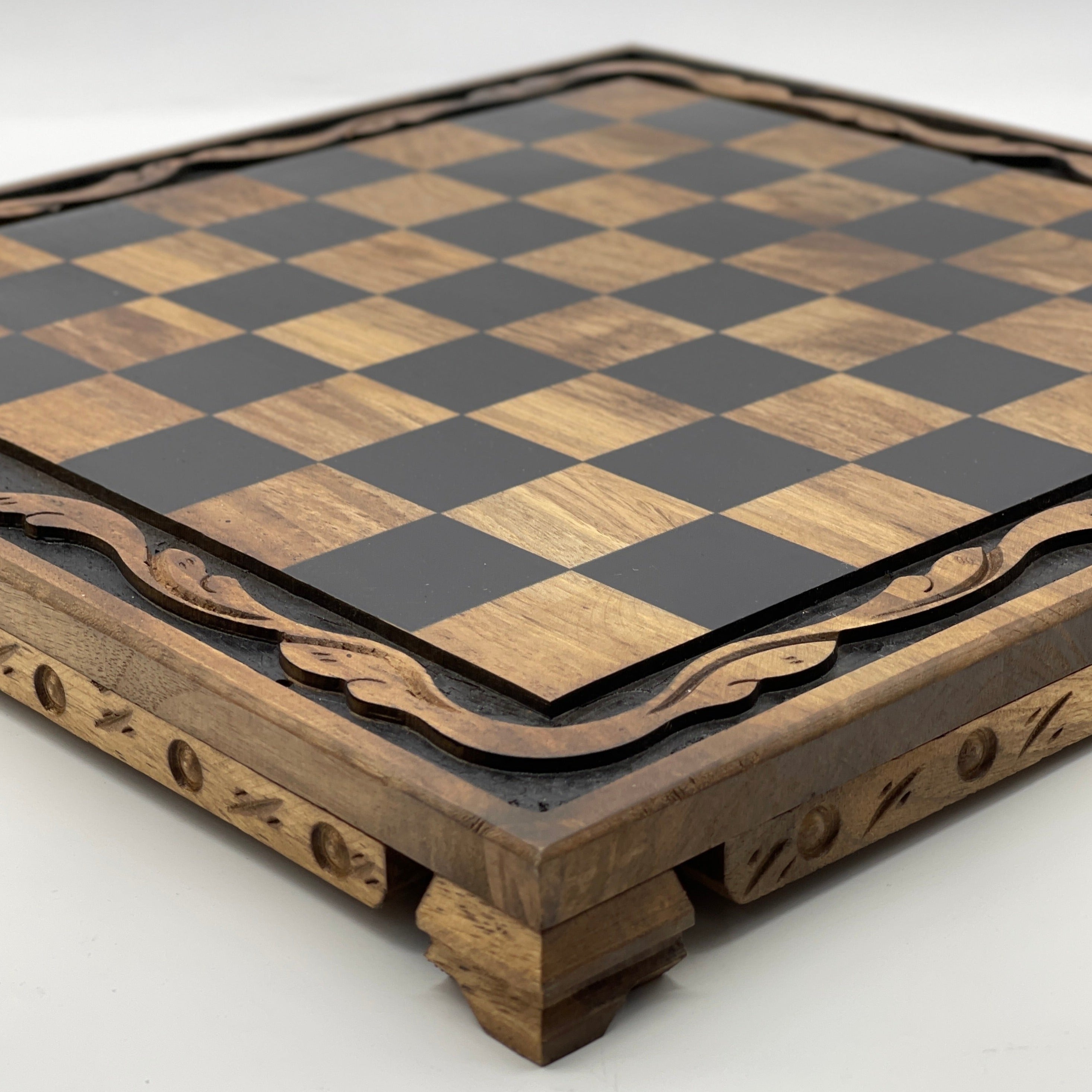 Handmade Wooden Chess Set With Arabian vs Crusaders Polyester Chess Pieces