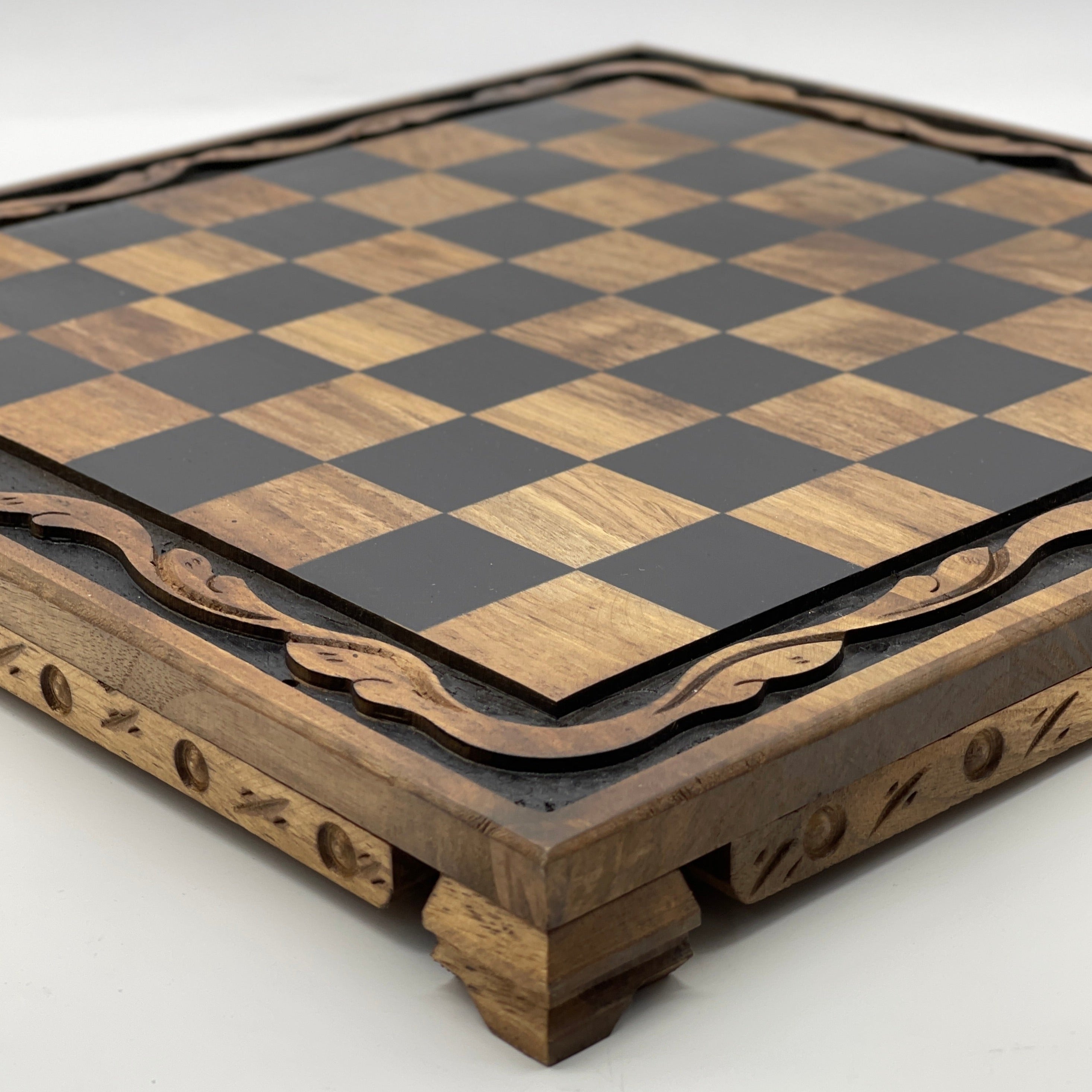 Handmade Wooden Chess Set With Large Crusaders Polyester Chess Pieces