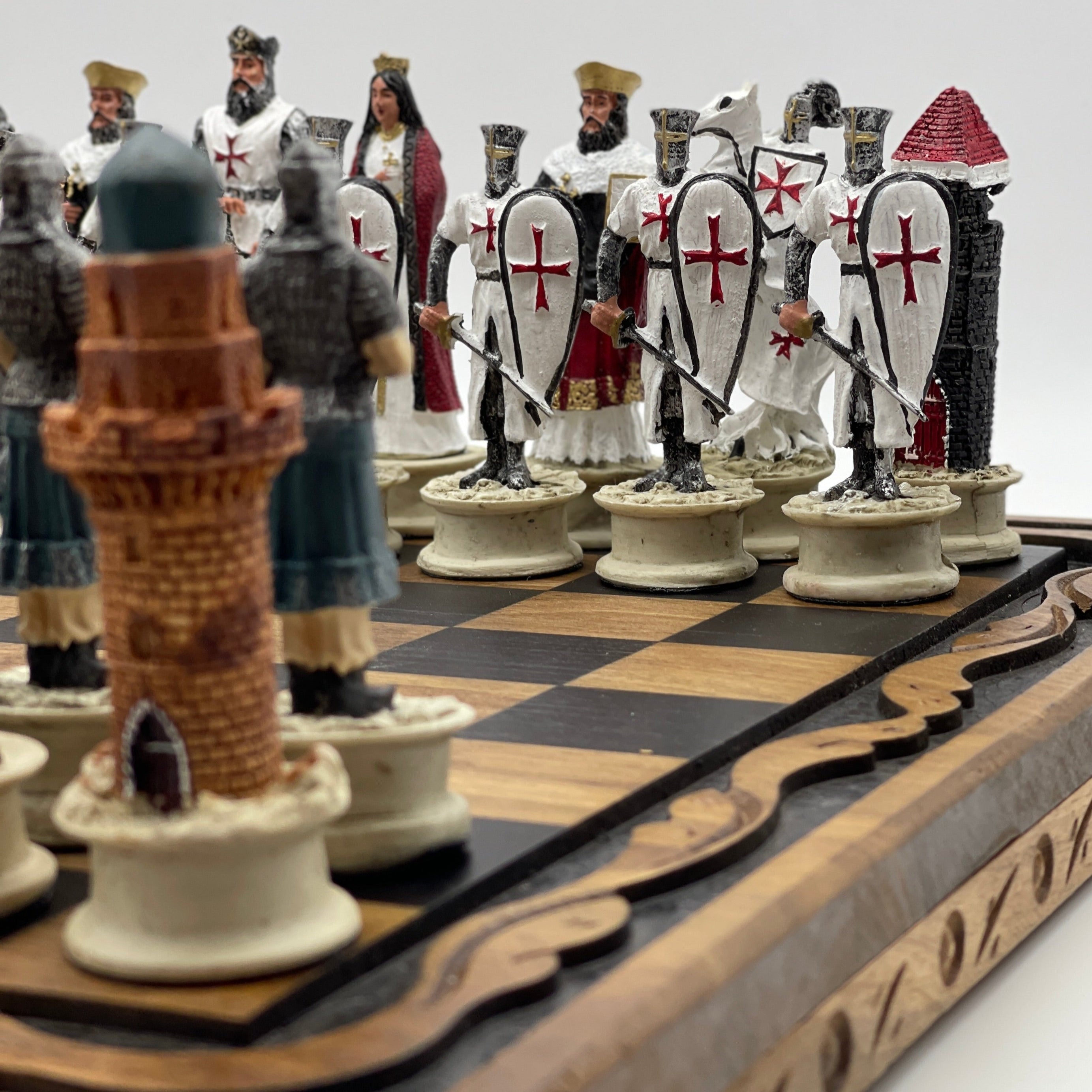Handmade Wooden Chess Set With Crusaders Polyester Chess Pieces