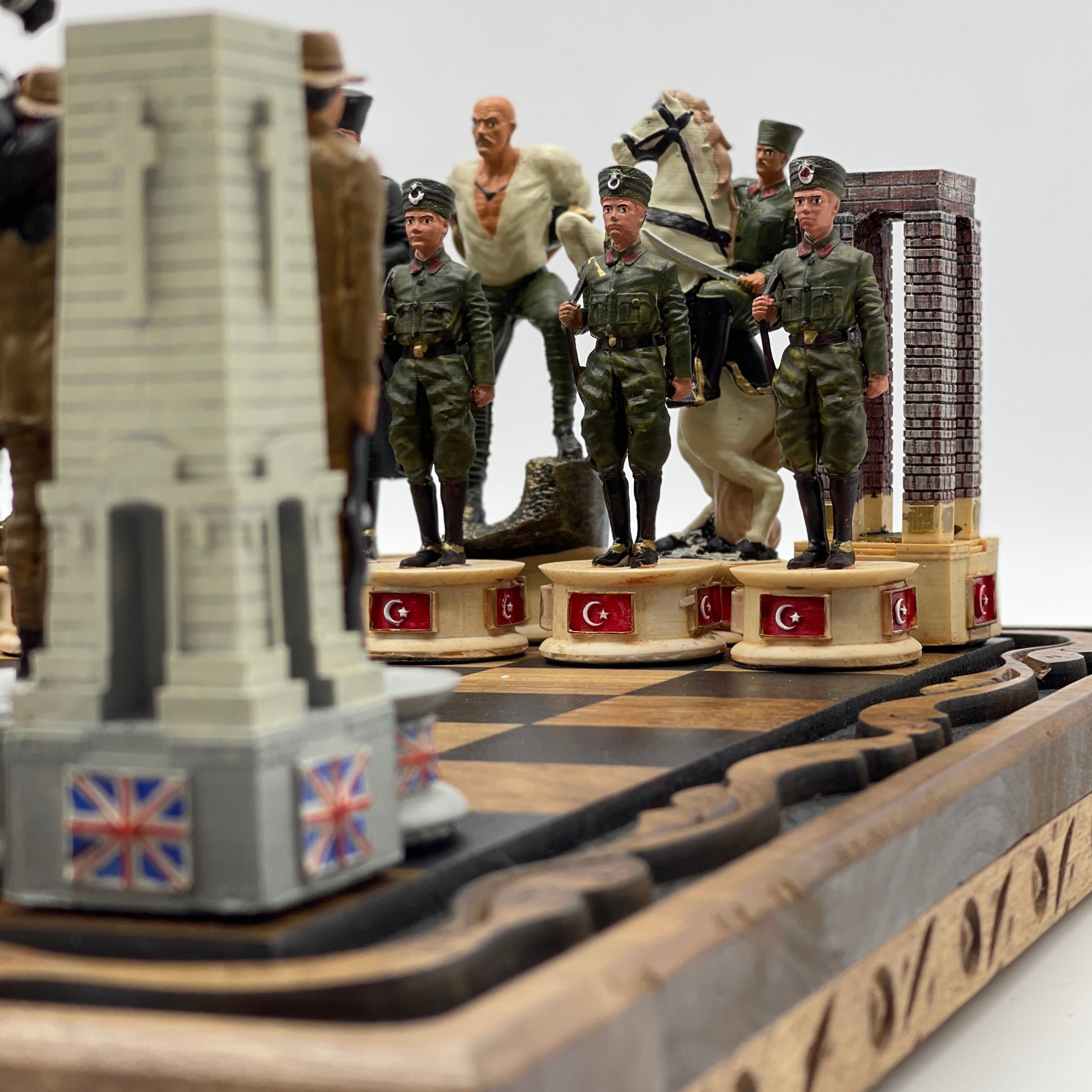 Handmade Wooden Chess Set With Crusaders Gallipoli Campaign Chess Pieces