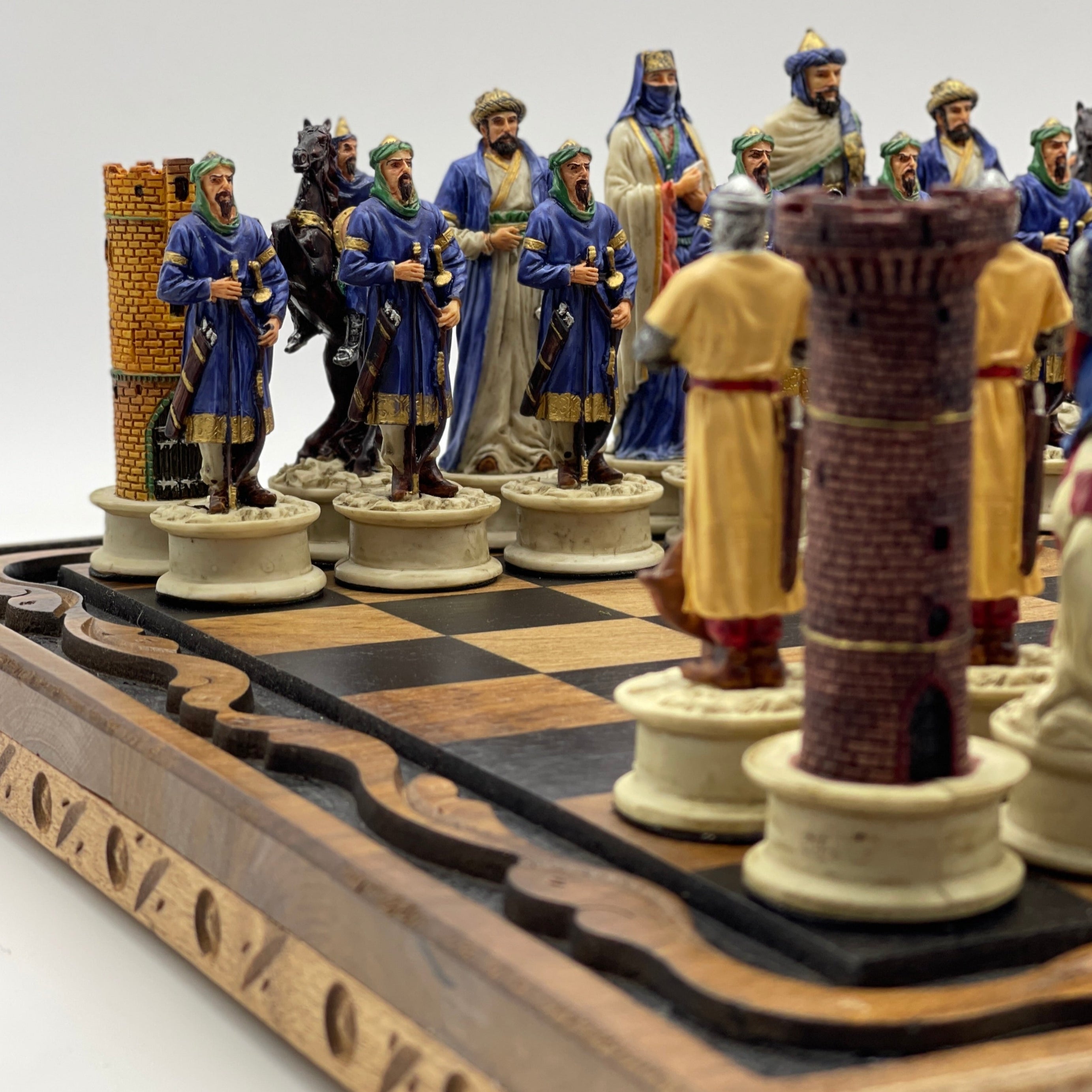 Handmade Wooden Chess Set With Large Crusaders Polyester Chess Pieces