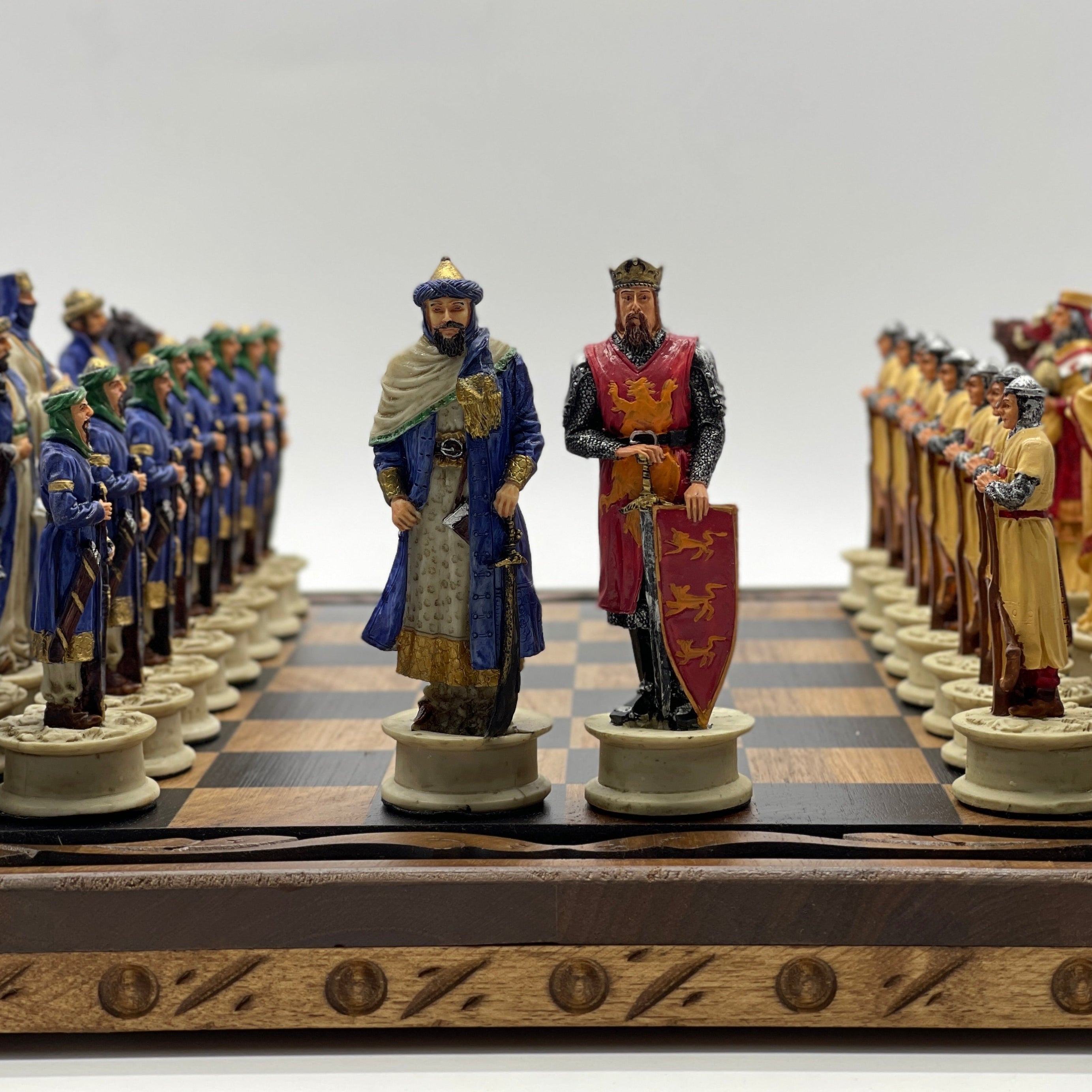 Handmade Wooden Chess Set With Large Crusaders Polyester Chess Pieces