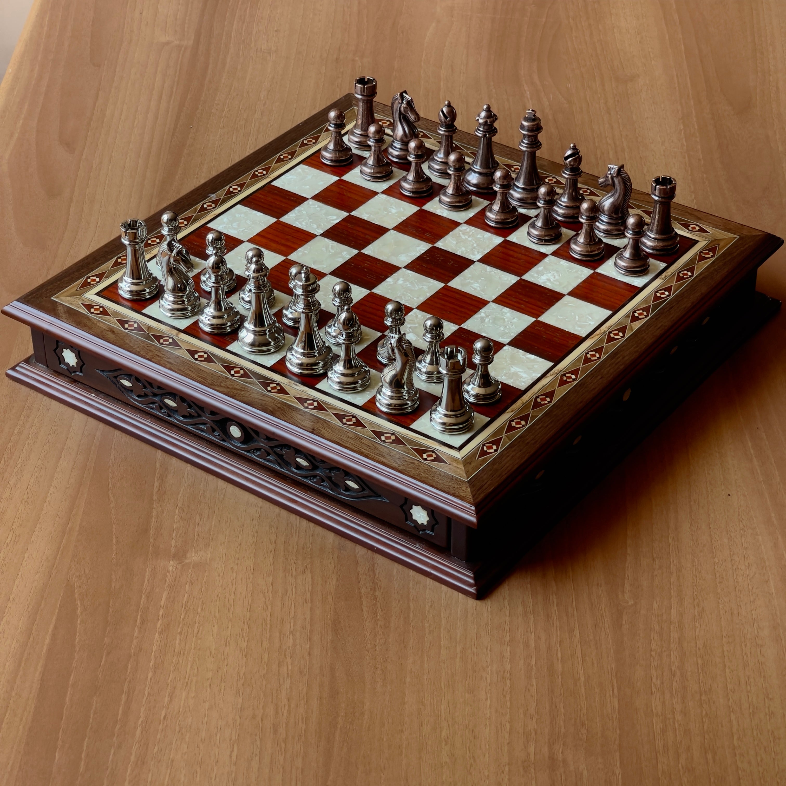 Walnut 360 Degree Drawers Storage Chess Set with Metal Theme Chess Pieces