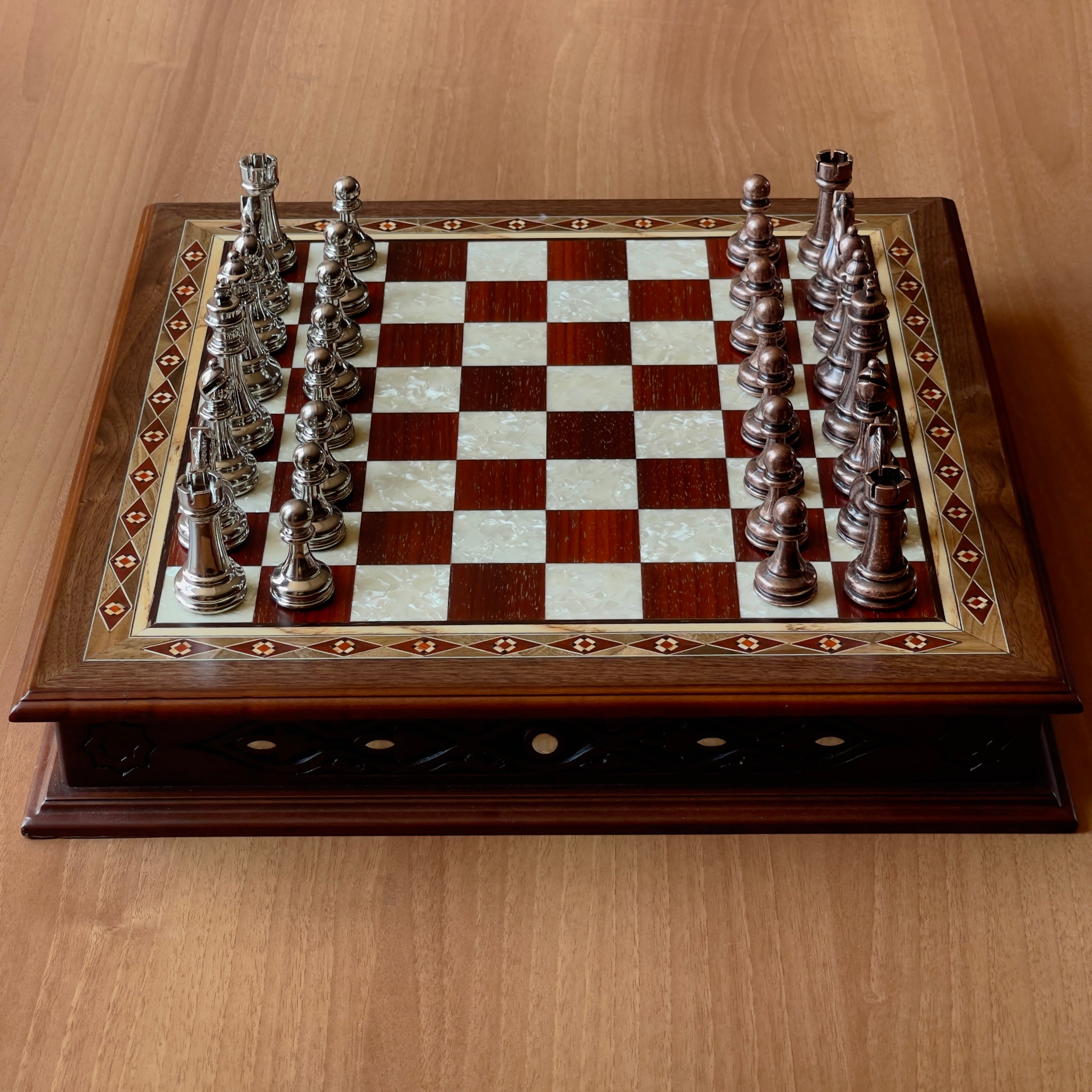 Walnut 360 Degree Drawers Storage Chess Set with Metal Theme Chess Pieces