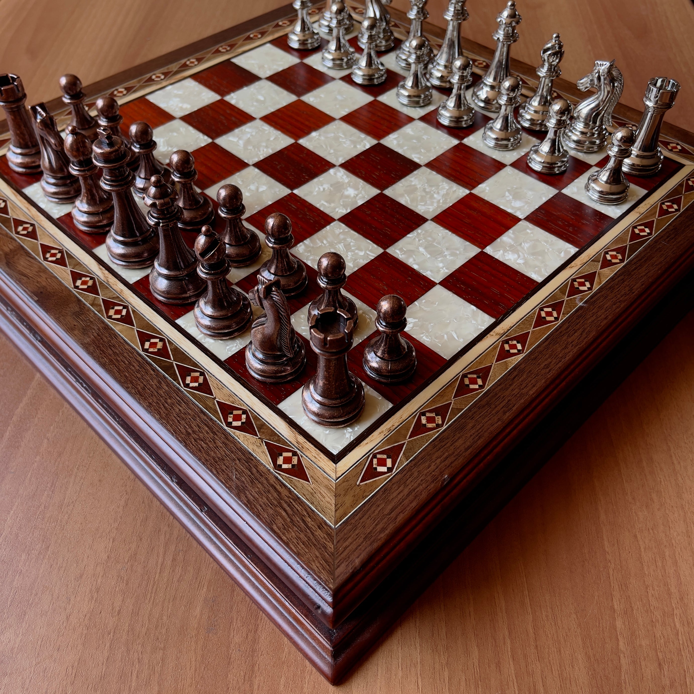 Walnut 360 Degree Drawers Storage Chess Set with Metal Theme Chess Pieces