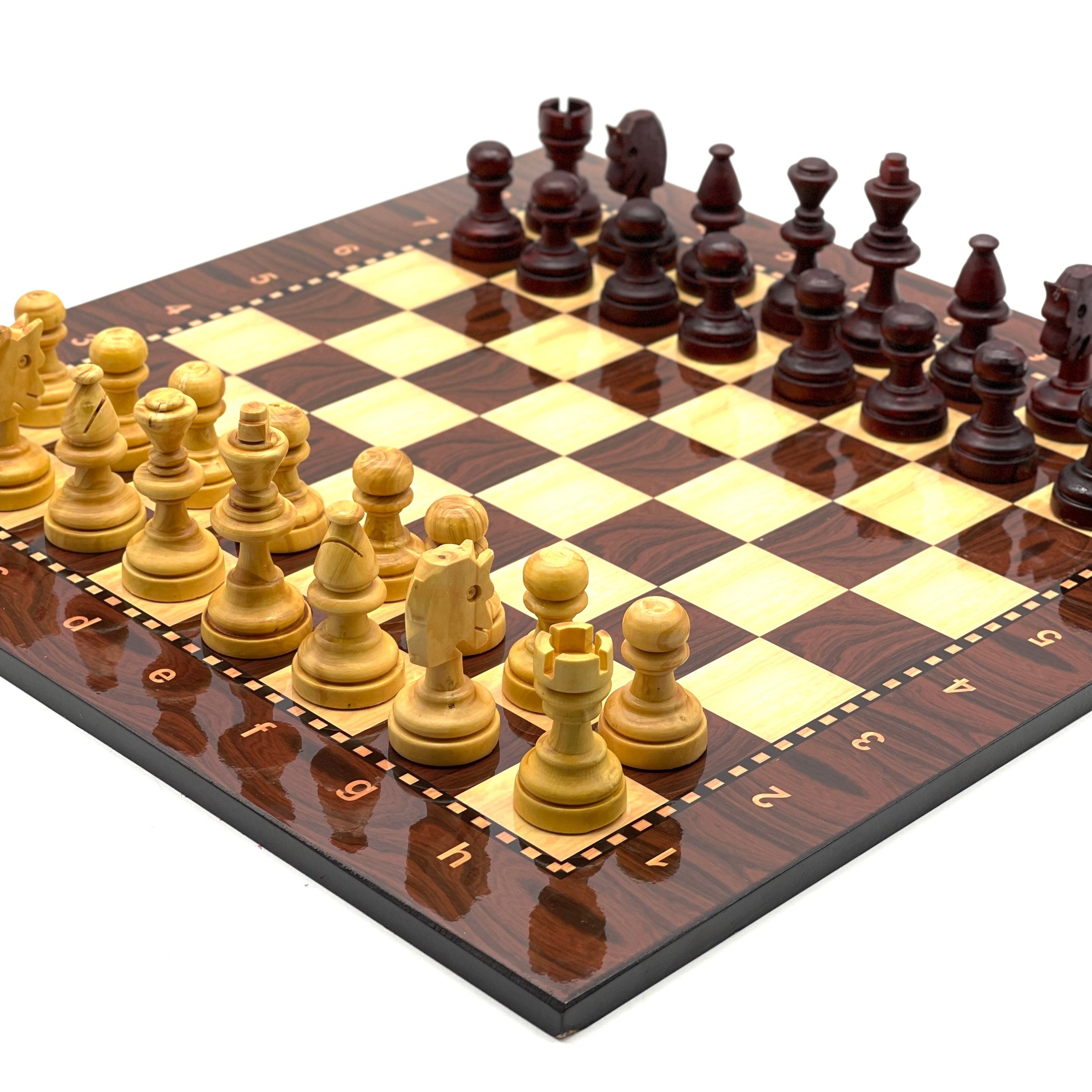 Walnut Marble Pattern Chess Board With Wooden Boxwood Chess Pieces