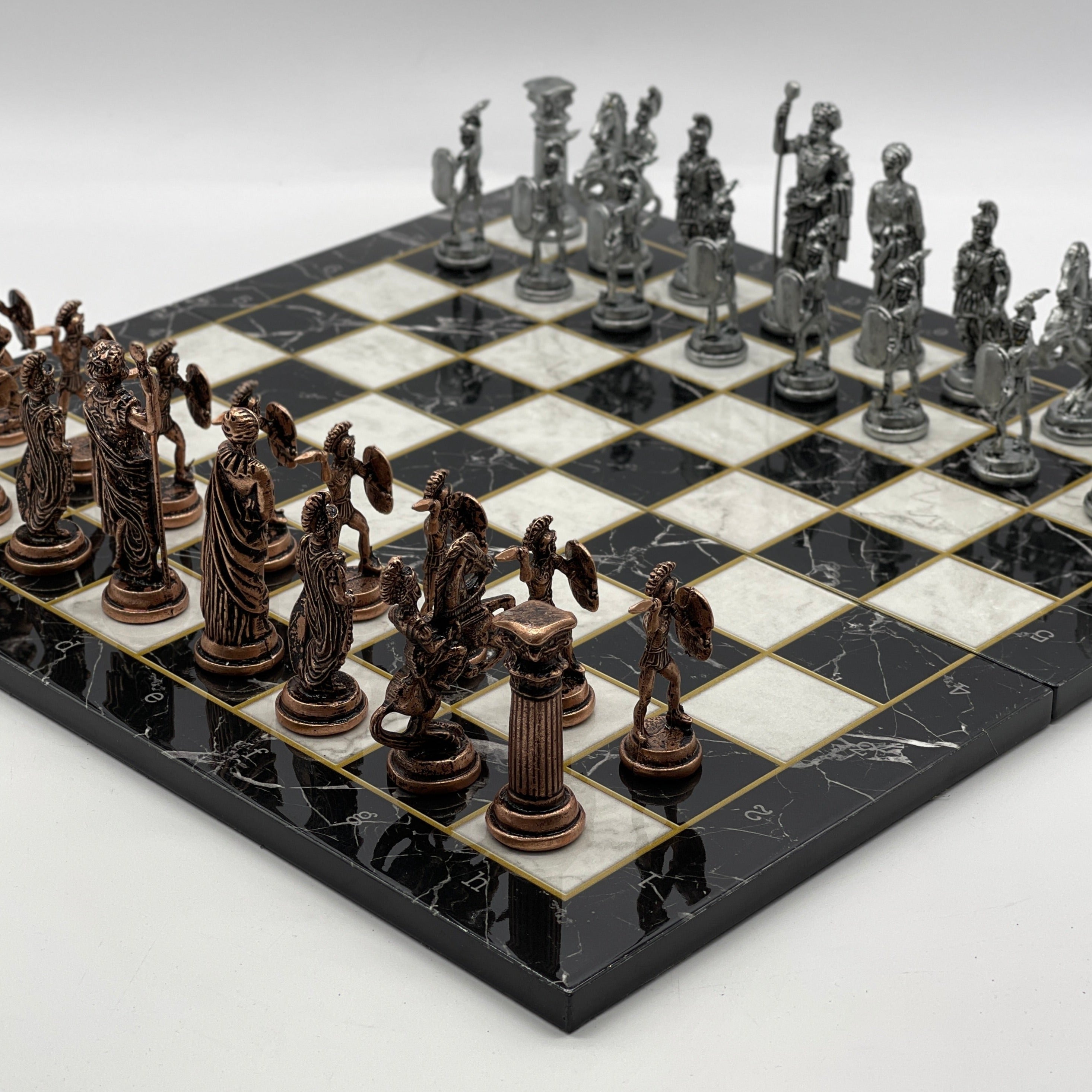 Black Marble Pattern Folding Chess Board With Crusaders Metal Chess Pieces