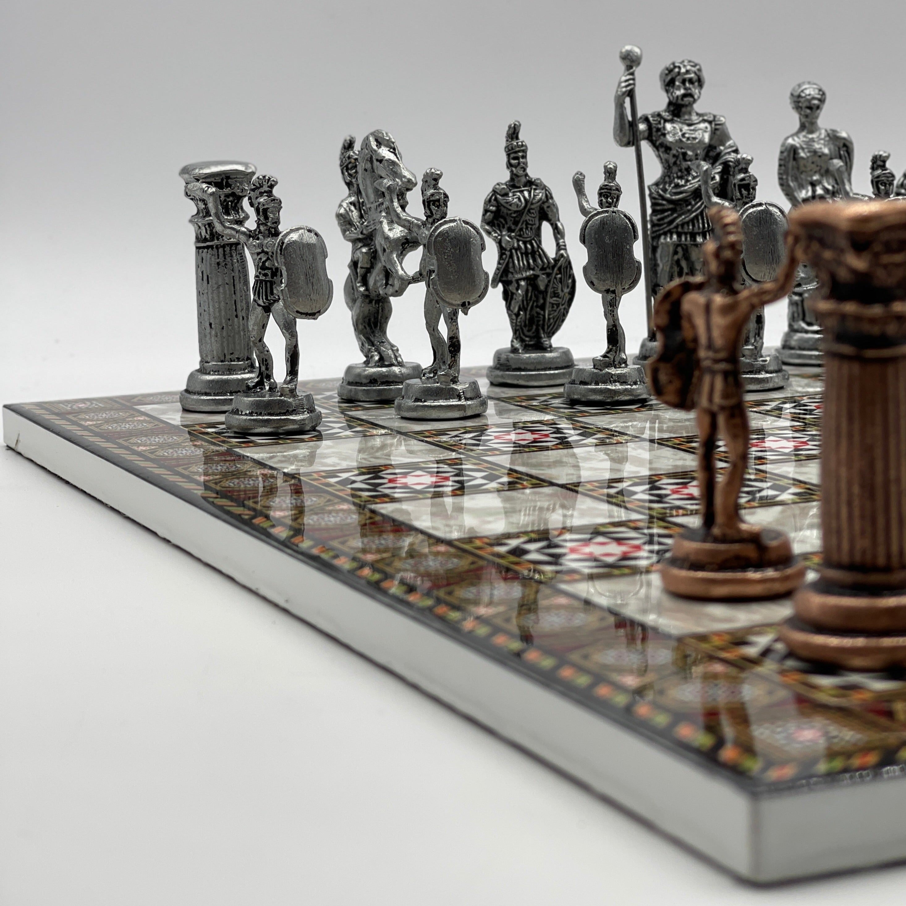 Large Mosaic Marble Pattern Folding Chess Board With Romans Metal Chess Pieces