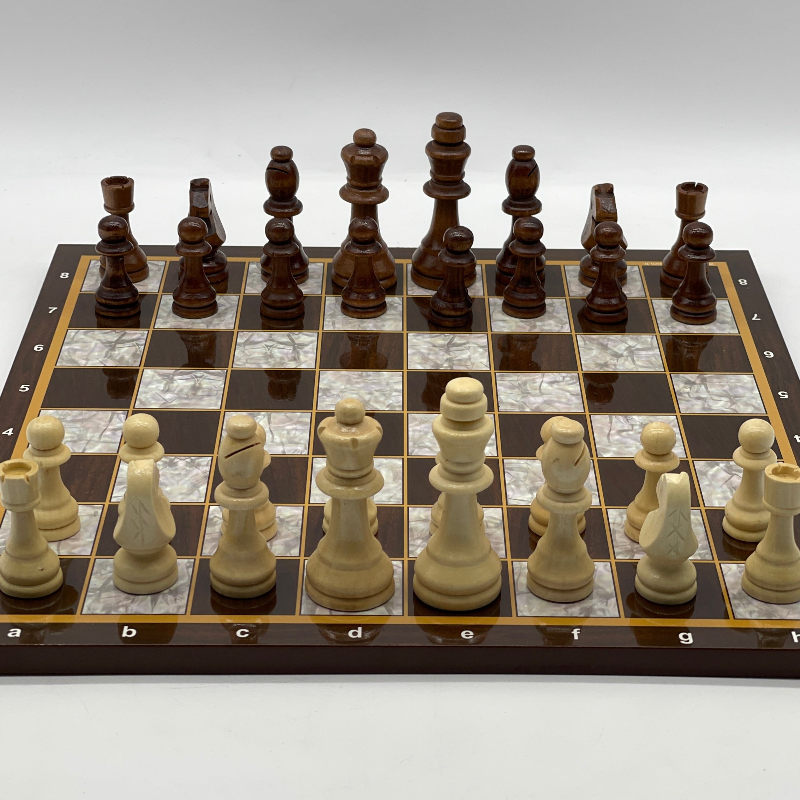 Brown Walnut Marble Pattern Wooden Set With Wooden Chess Pieces Set