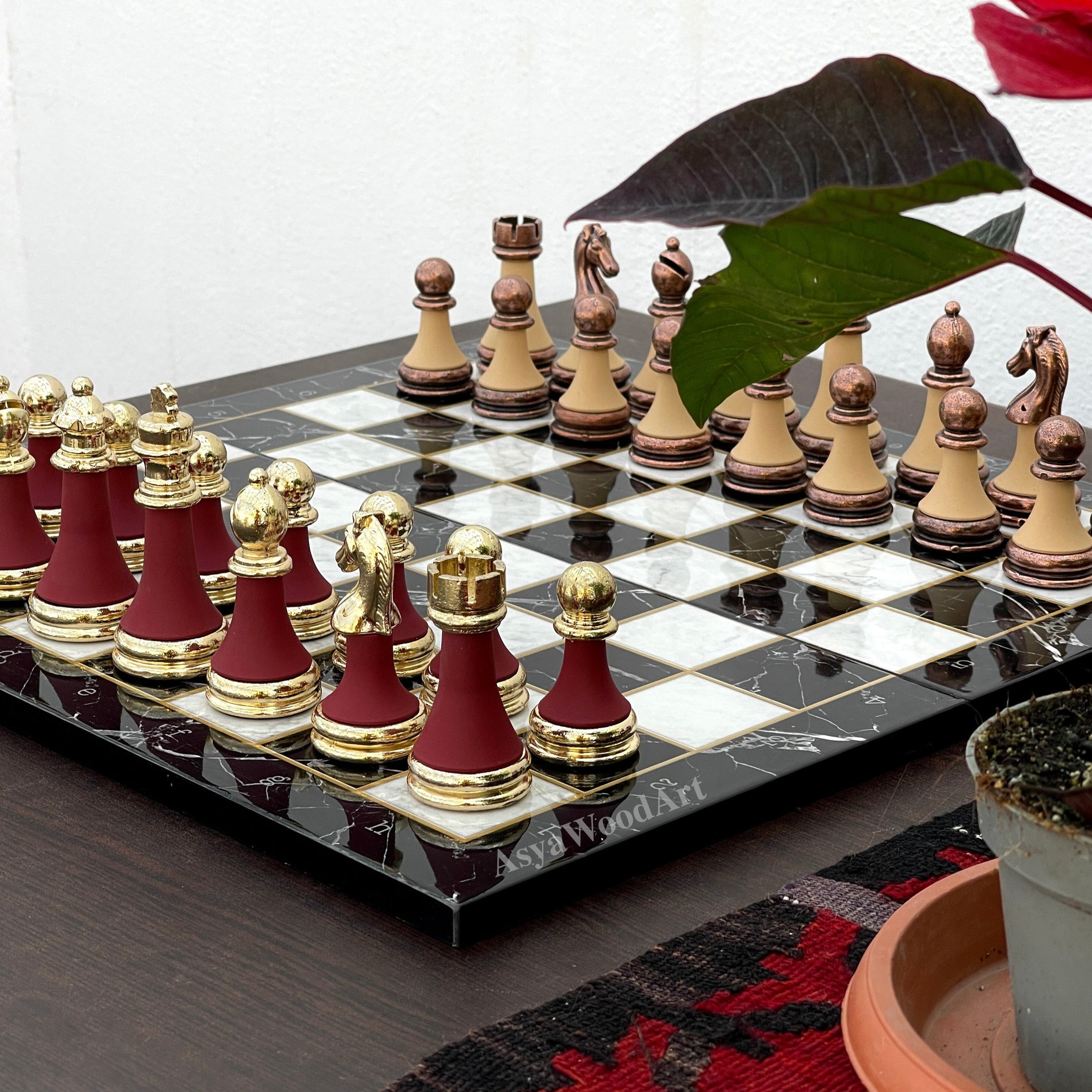 Large Marble Patterned Wooden Chess Set with Large Unique Chess Pieces