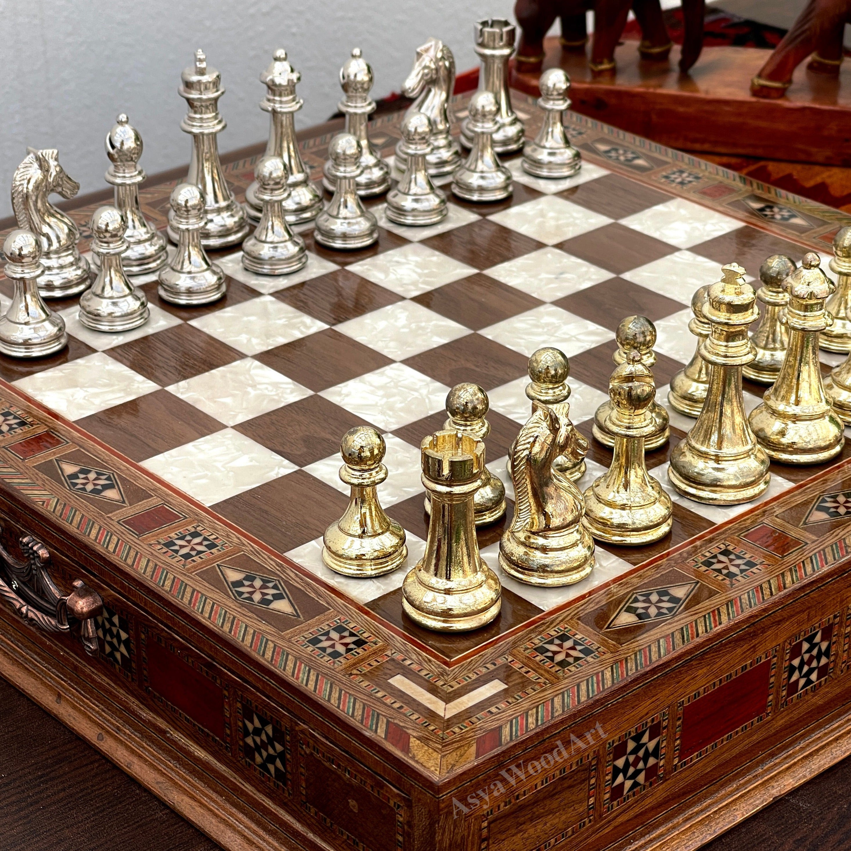 15.3" Luxury Wooden Storage Chess Board with Classic Metal Chess Pieces