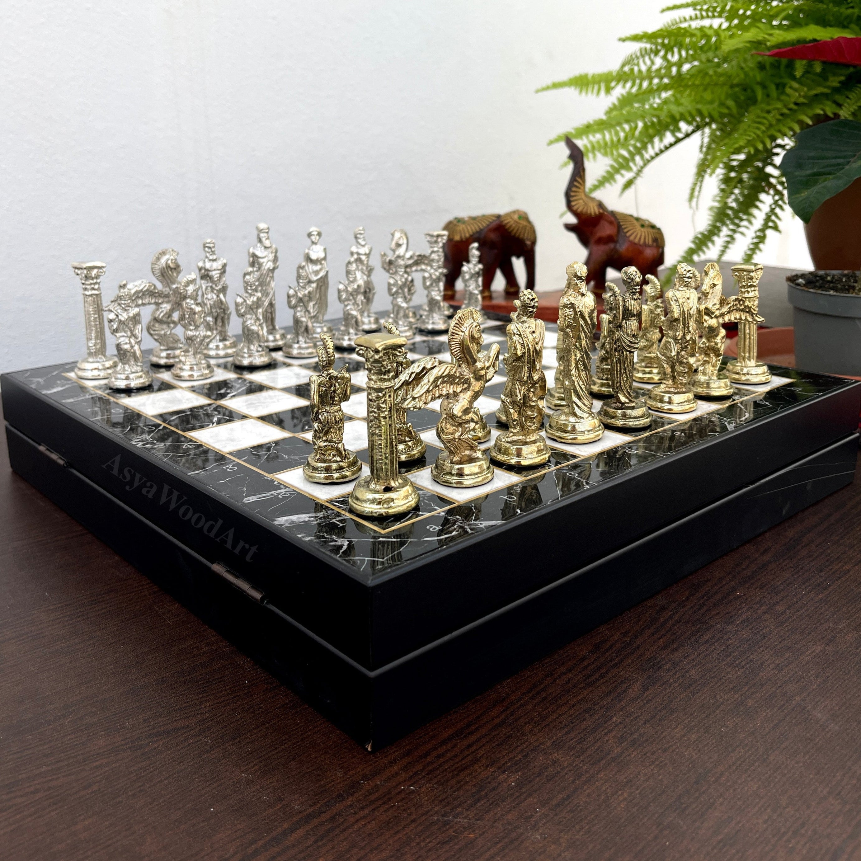 VIP Personalized Marble Patterned Chess Set With Pegasus Metal Chess Pieces