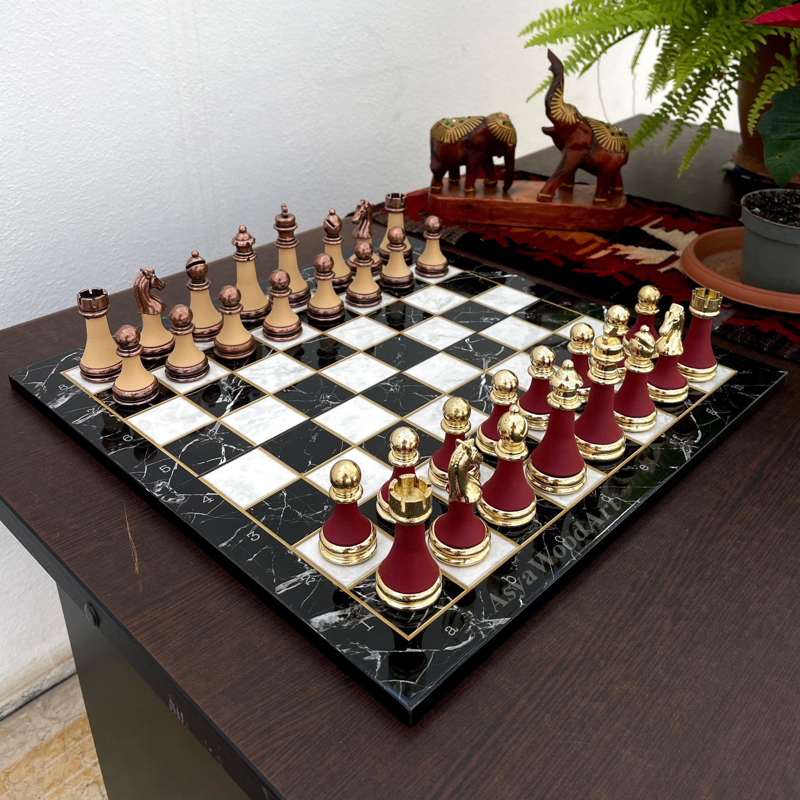 Large Marble Patterned Wooden Chess Set with Large Unique Chess Pieces