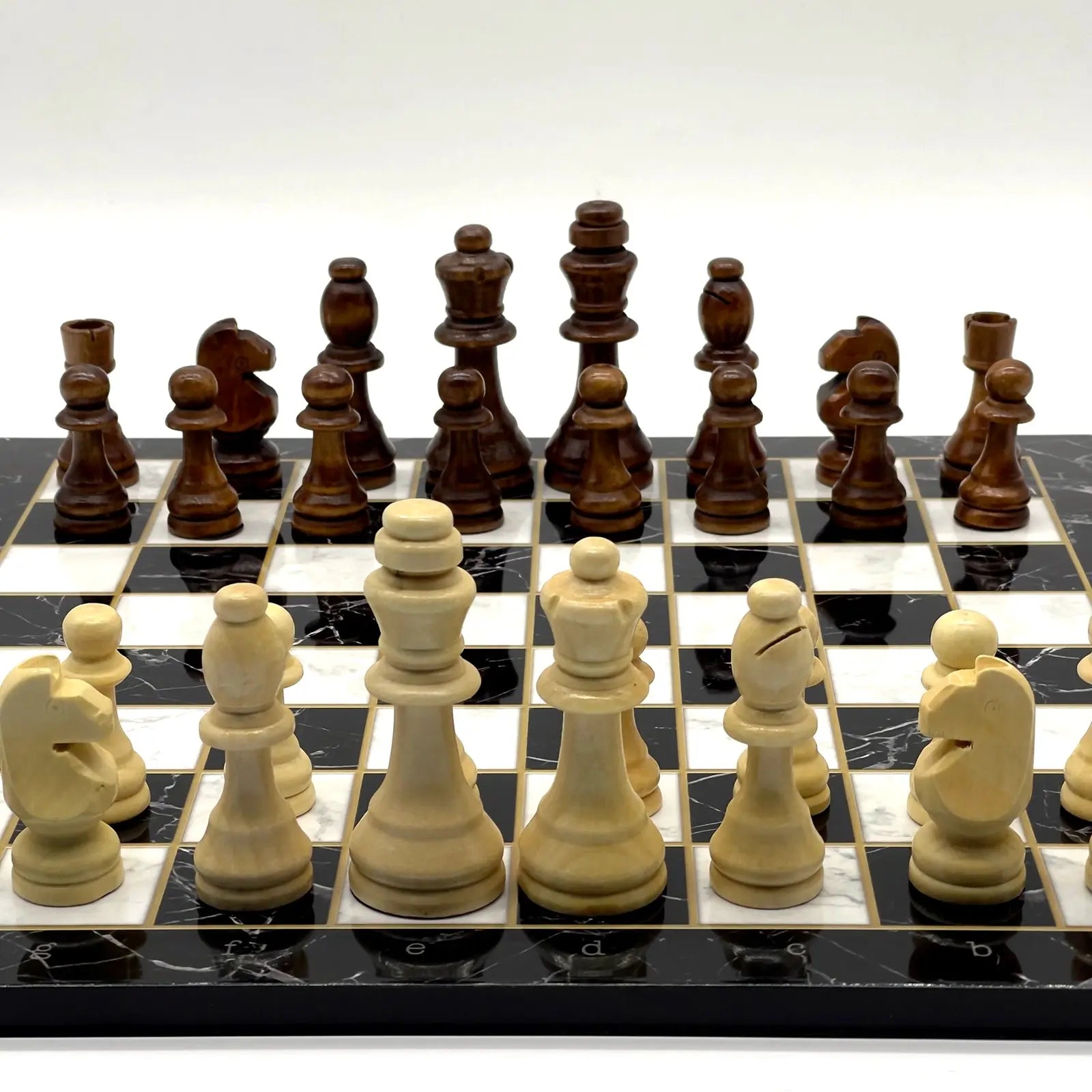 14" Black Marble Pattern Wooden Set With Wooden Chess Pieces