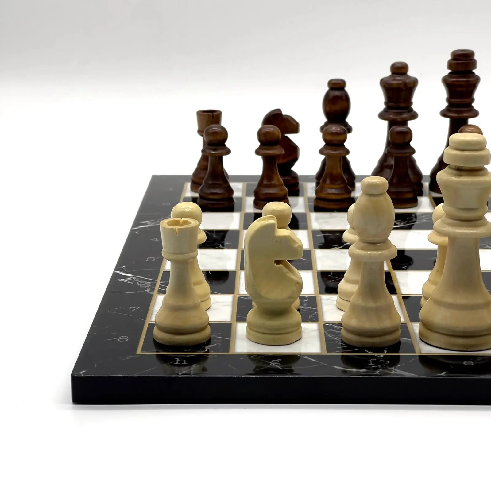 14" Black Marble Pattern Wooden Set With Wooden Chess Pieces