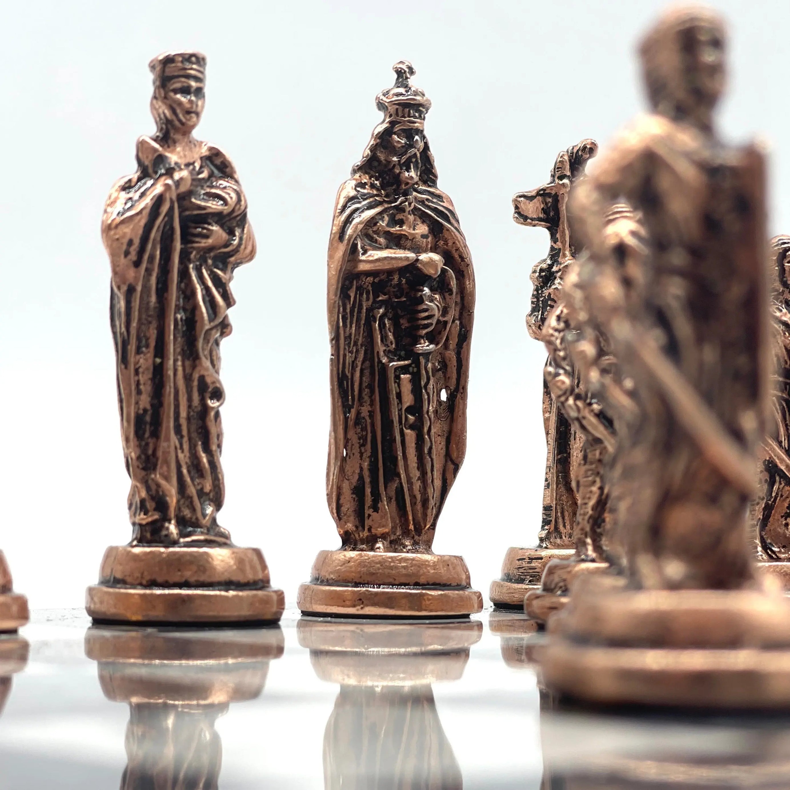 14.5" Handmade Gray Marble Pattern British Metal Pieces With Chess Set