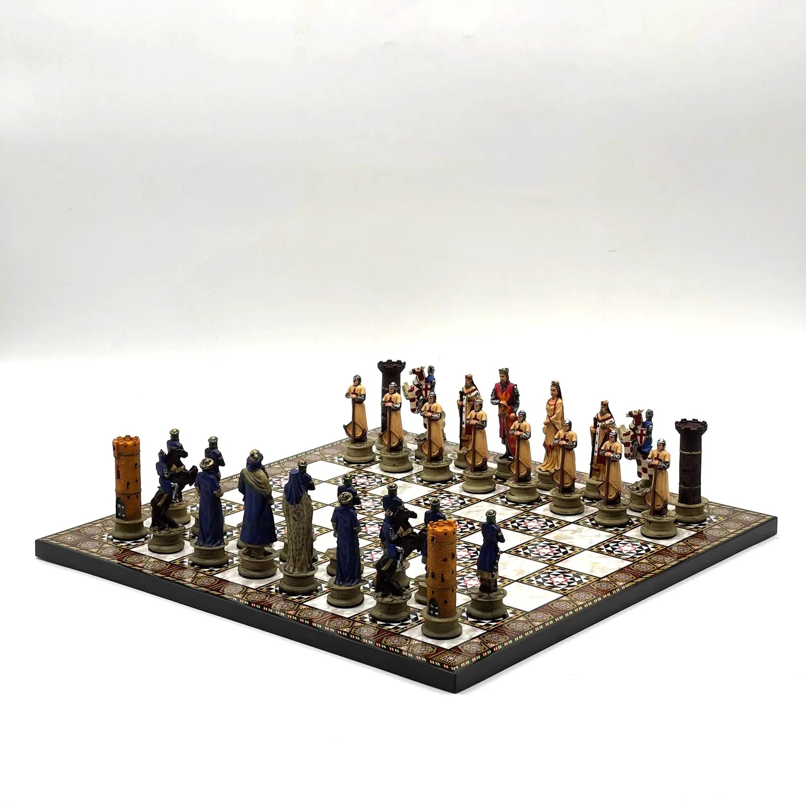 14" Mosaic Marble Patterned Chess Set With Crusaders Polyester Chess Pieces