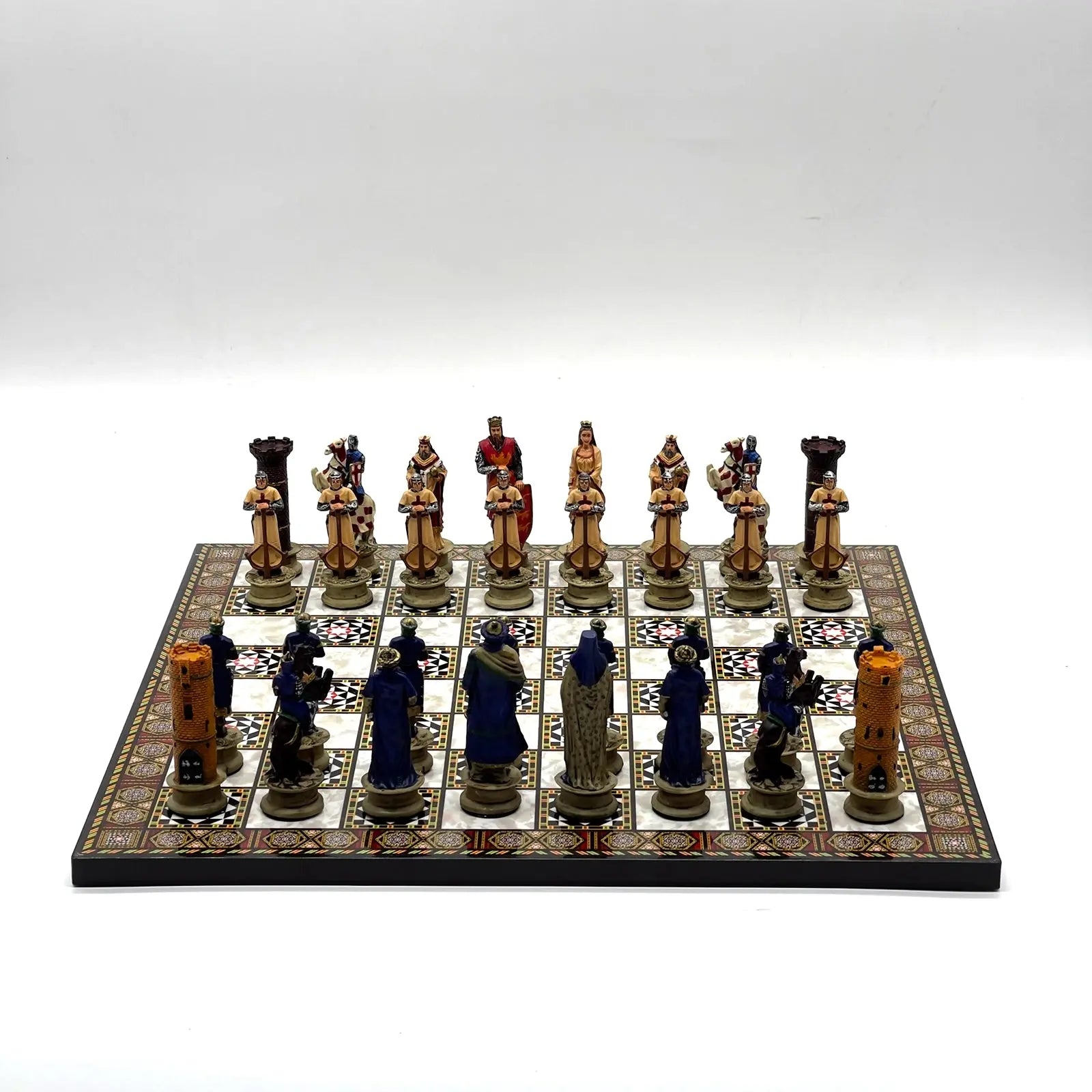 14" Mosaic Marble Patterned Chess Set With Crusaders Polyester Chess Pieces